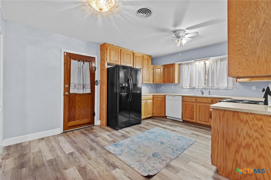 611 S 15th