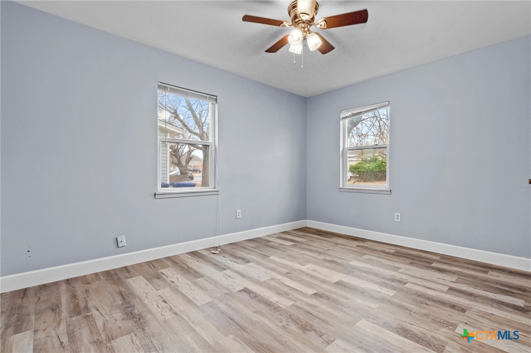 611 S 15th