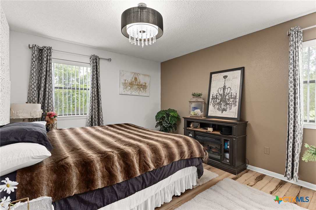 583 County Road 4744