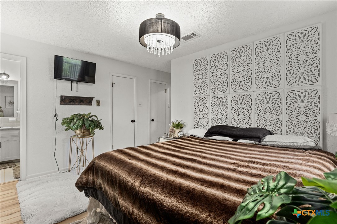 583 County Road 4744