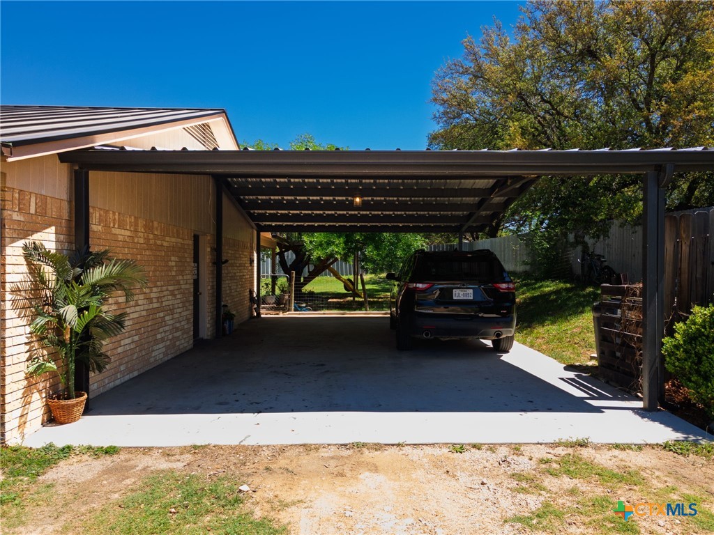 227 Commanche Street