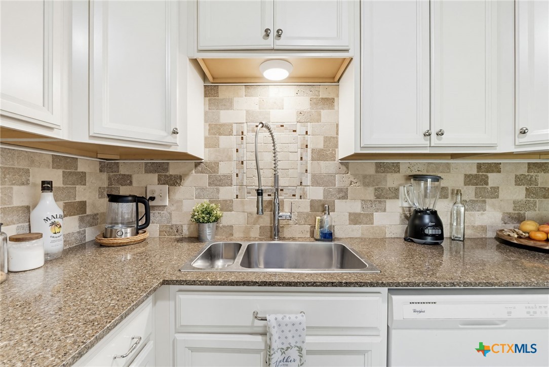 227 Commanche Street