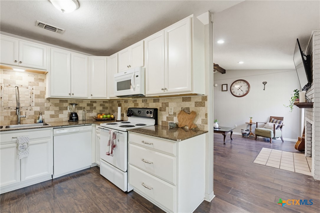 227 Commanche Street