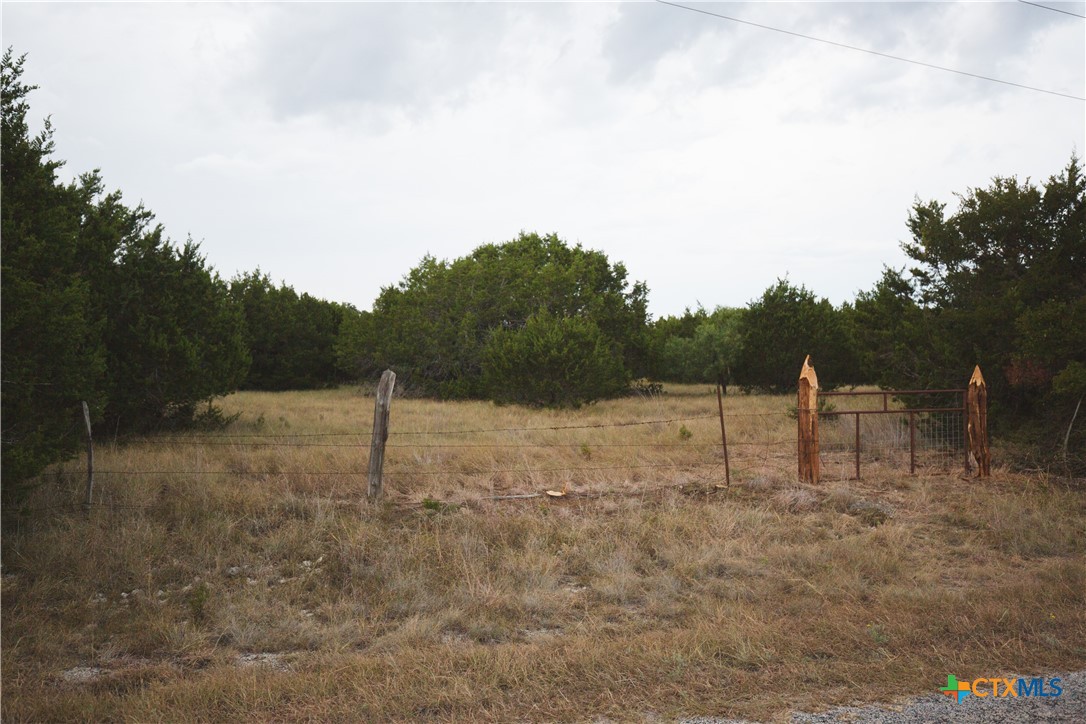 5865 County Road 2600