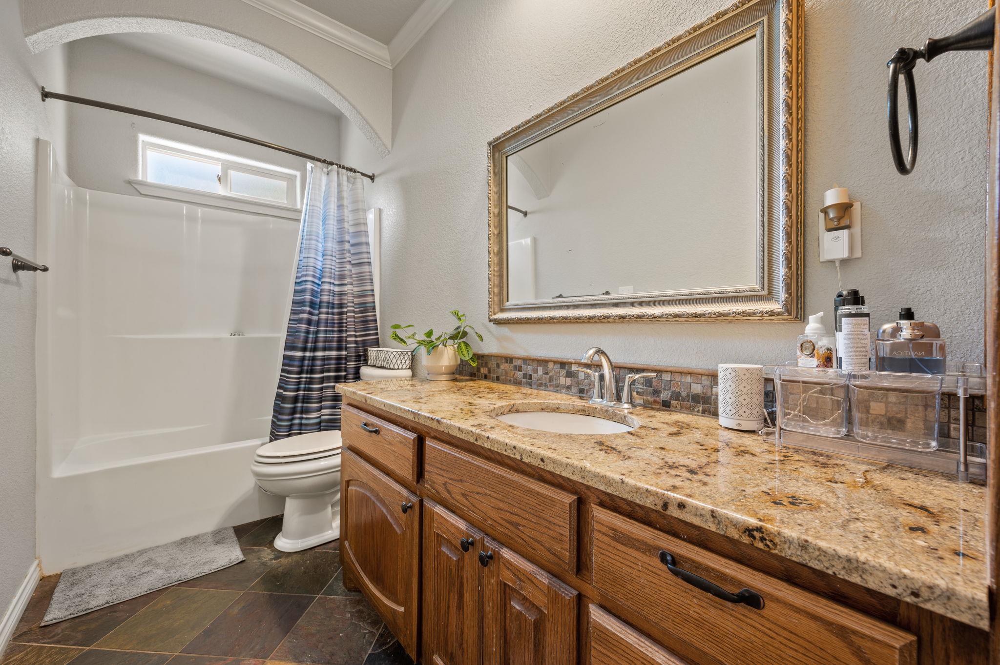 2804 County Road 1045