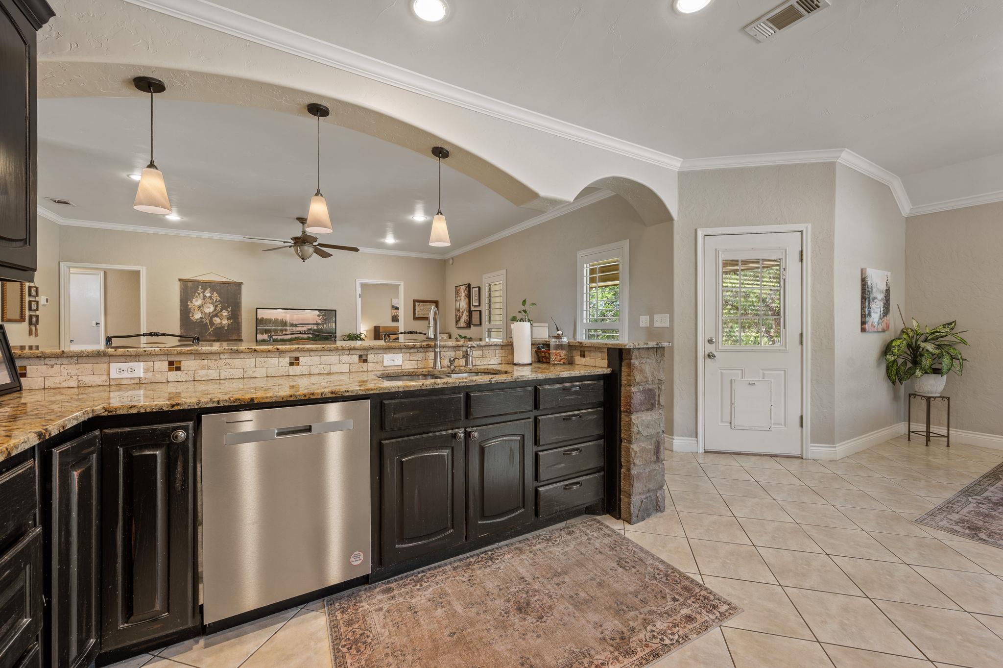 2804 County Road 1045