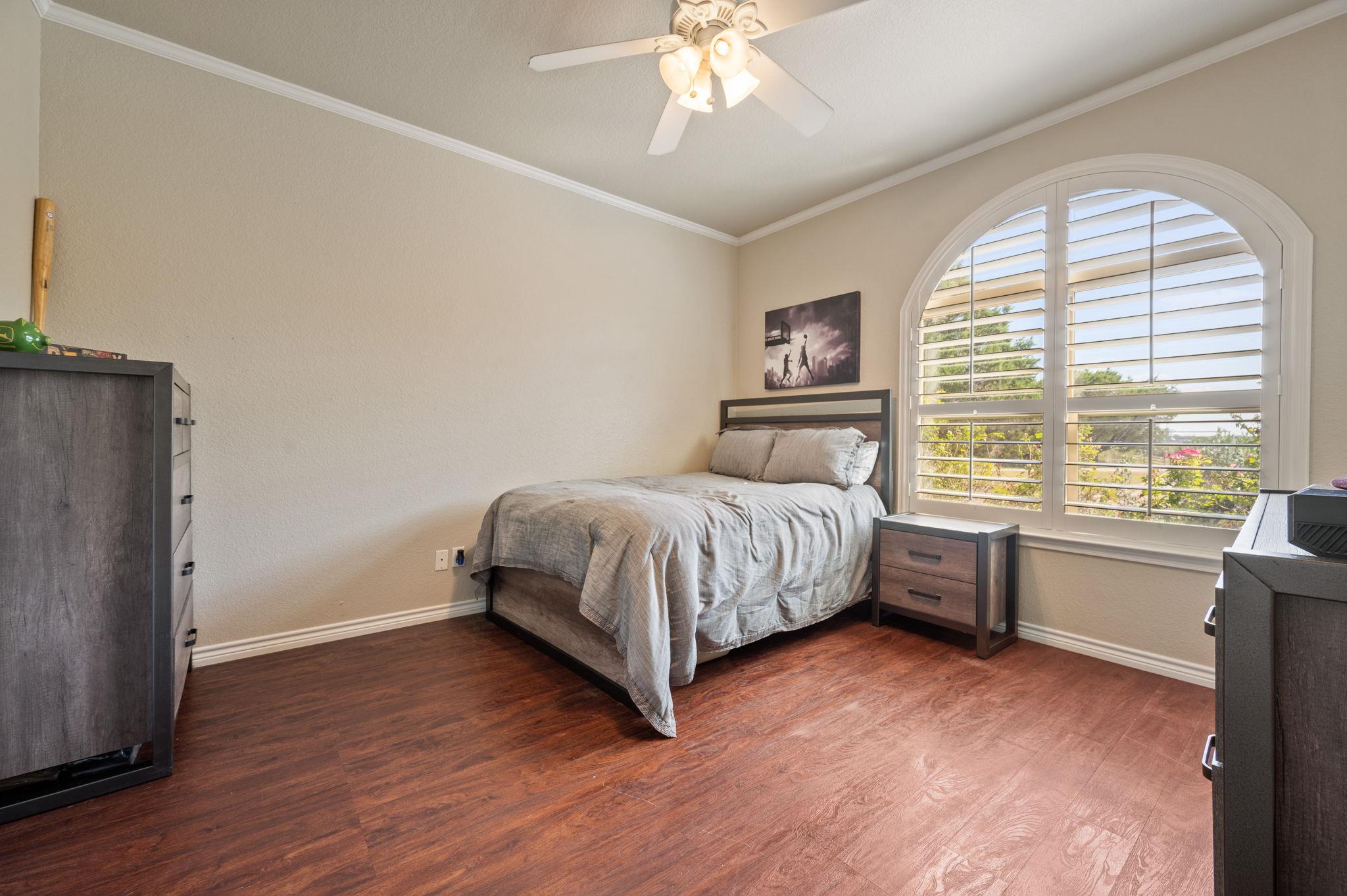 2804 County Road 1045