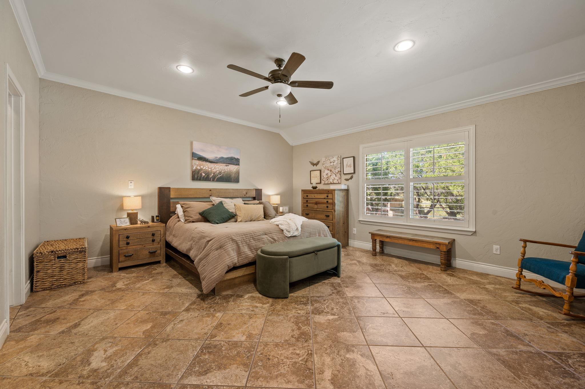 2804 County Road 1045