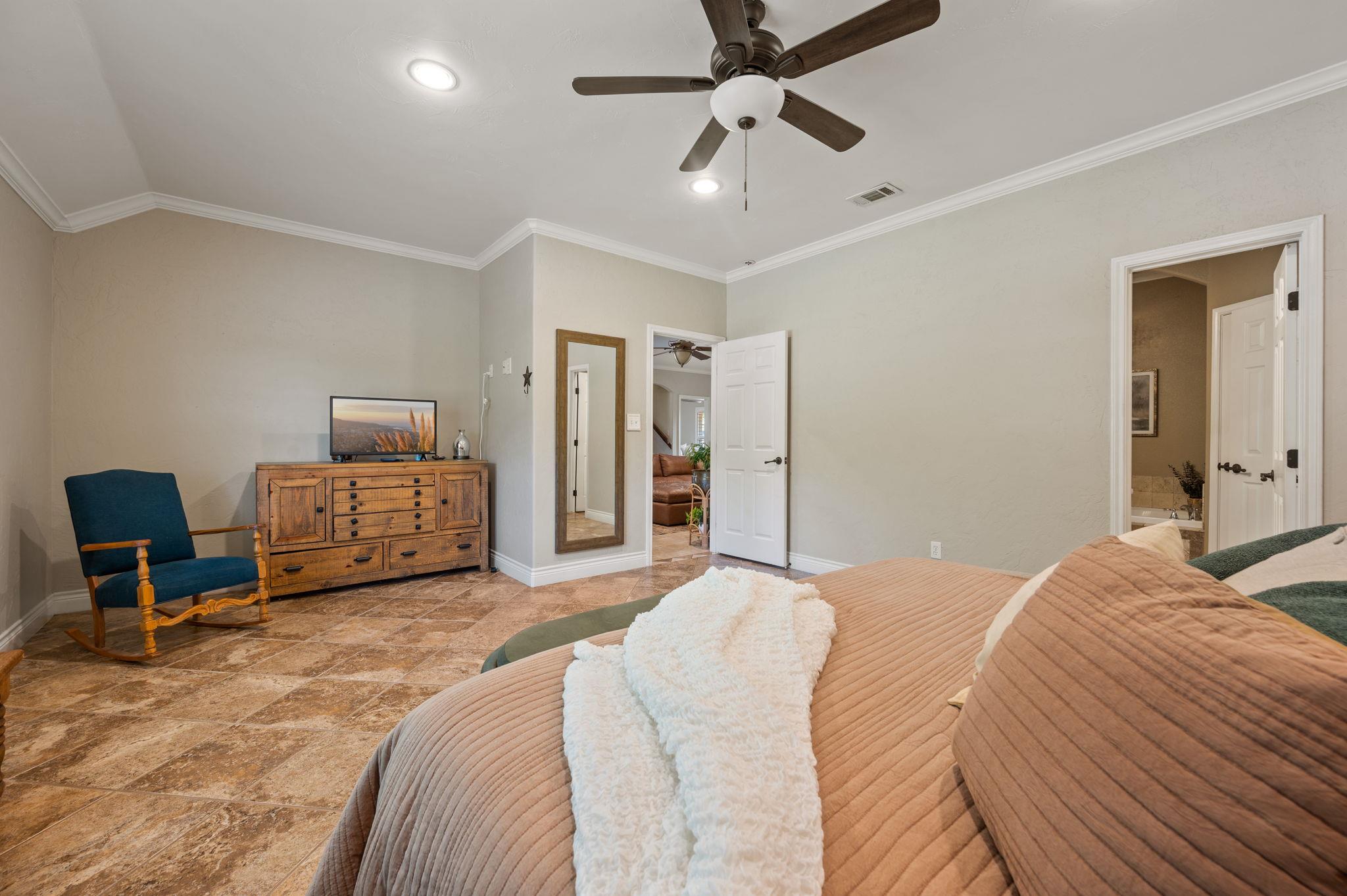 2804 County Road 1045