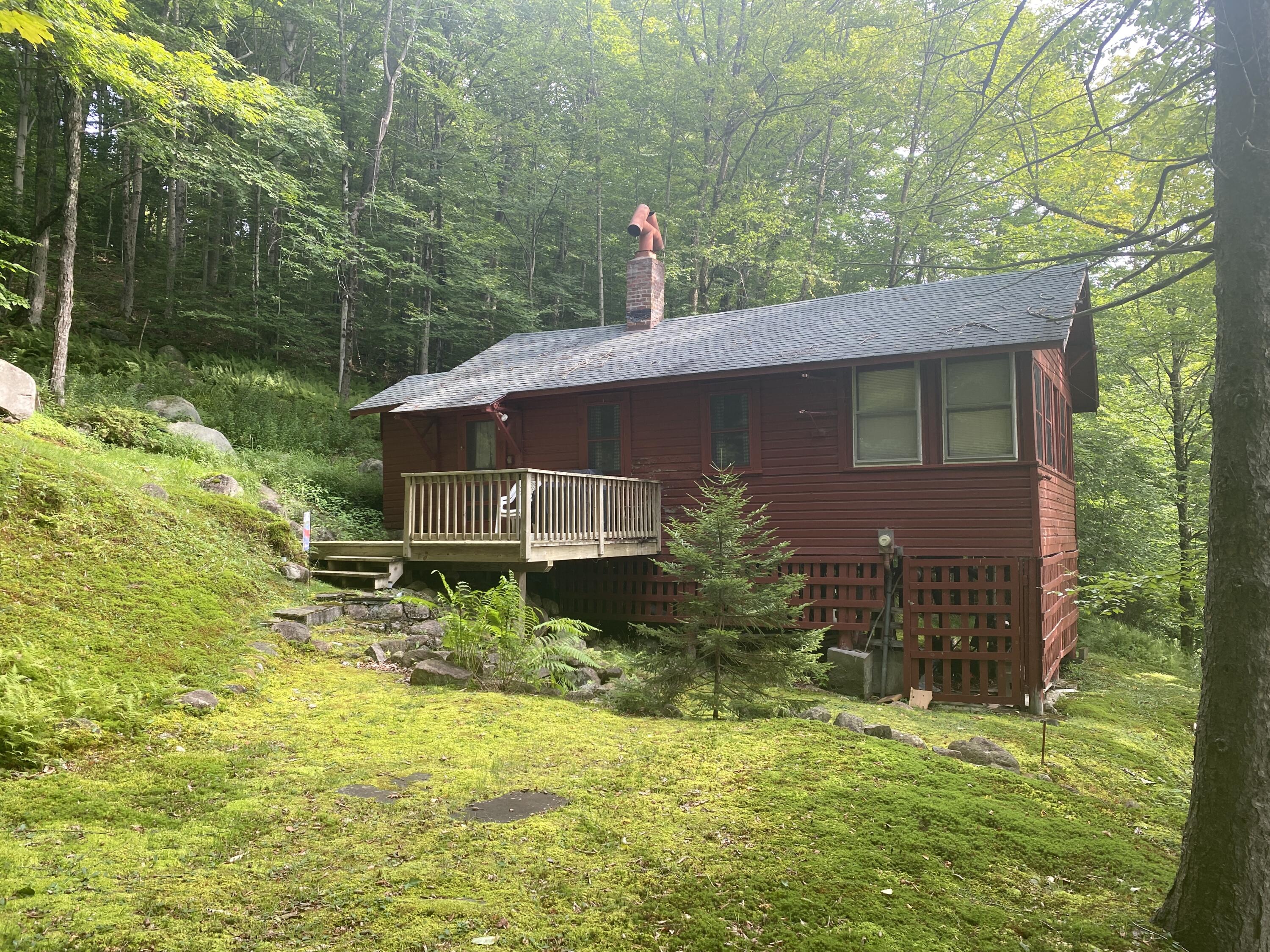 329 Mohawk Drive E