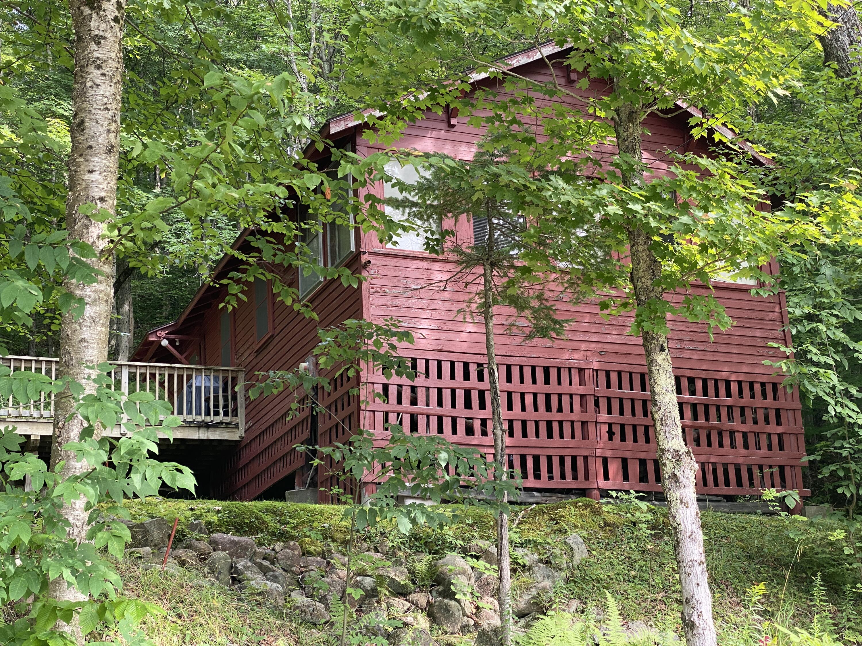329 Mohawk Drive E
