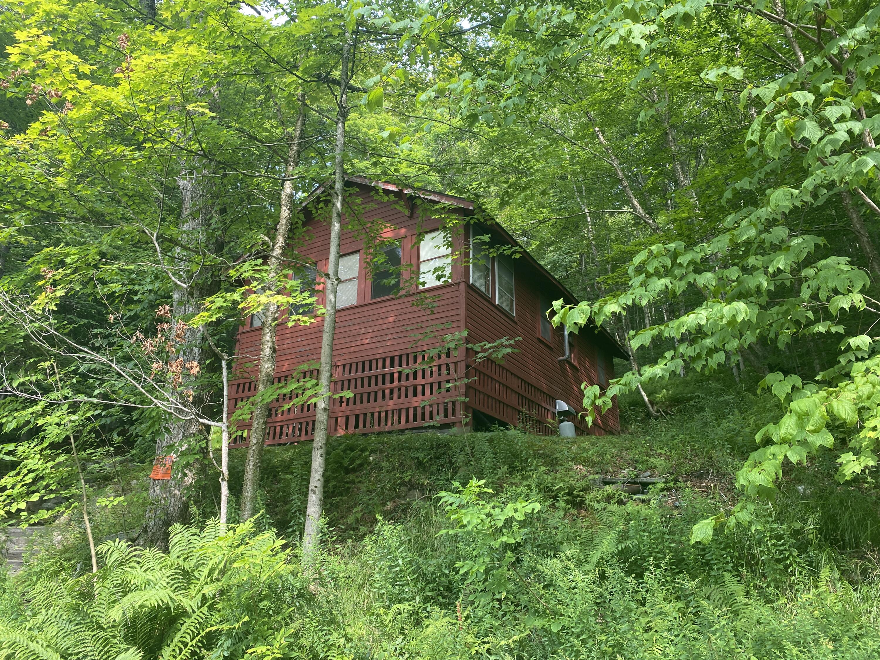 329 Mohawk Drive E