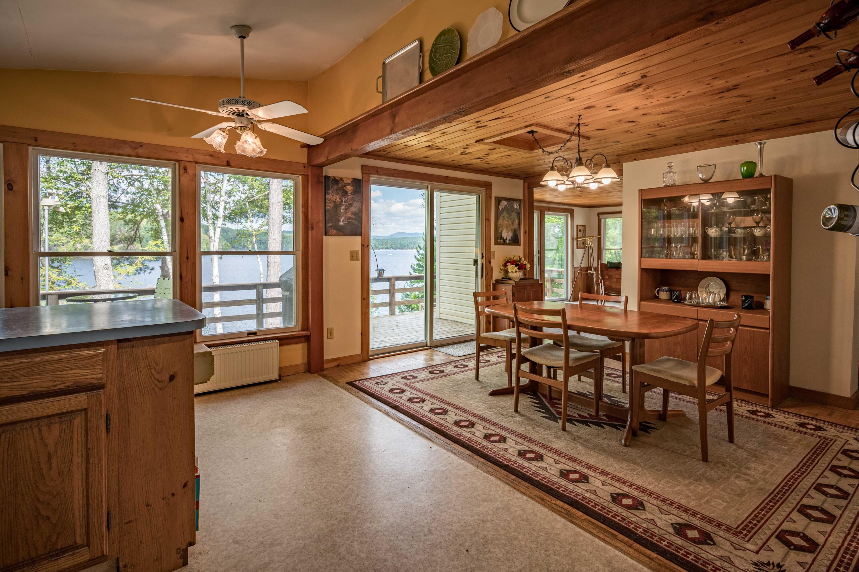 885 Deerland Road