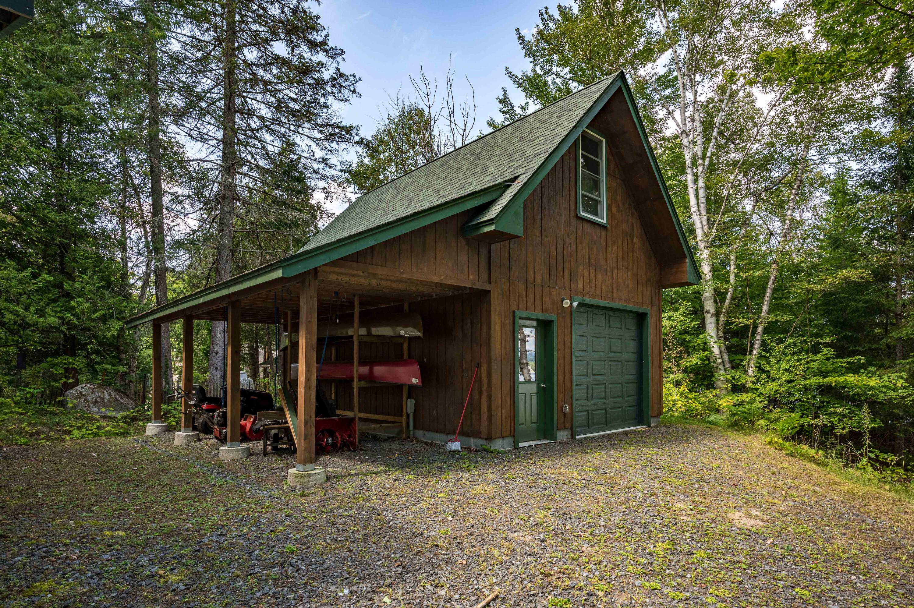 885 Deerland Road