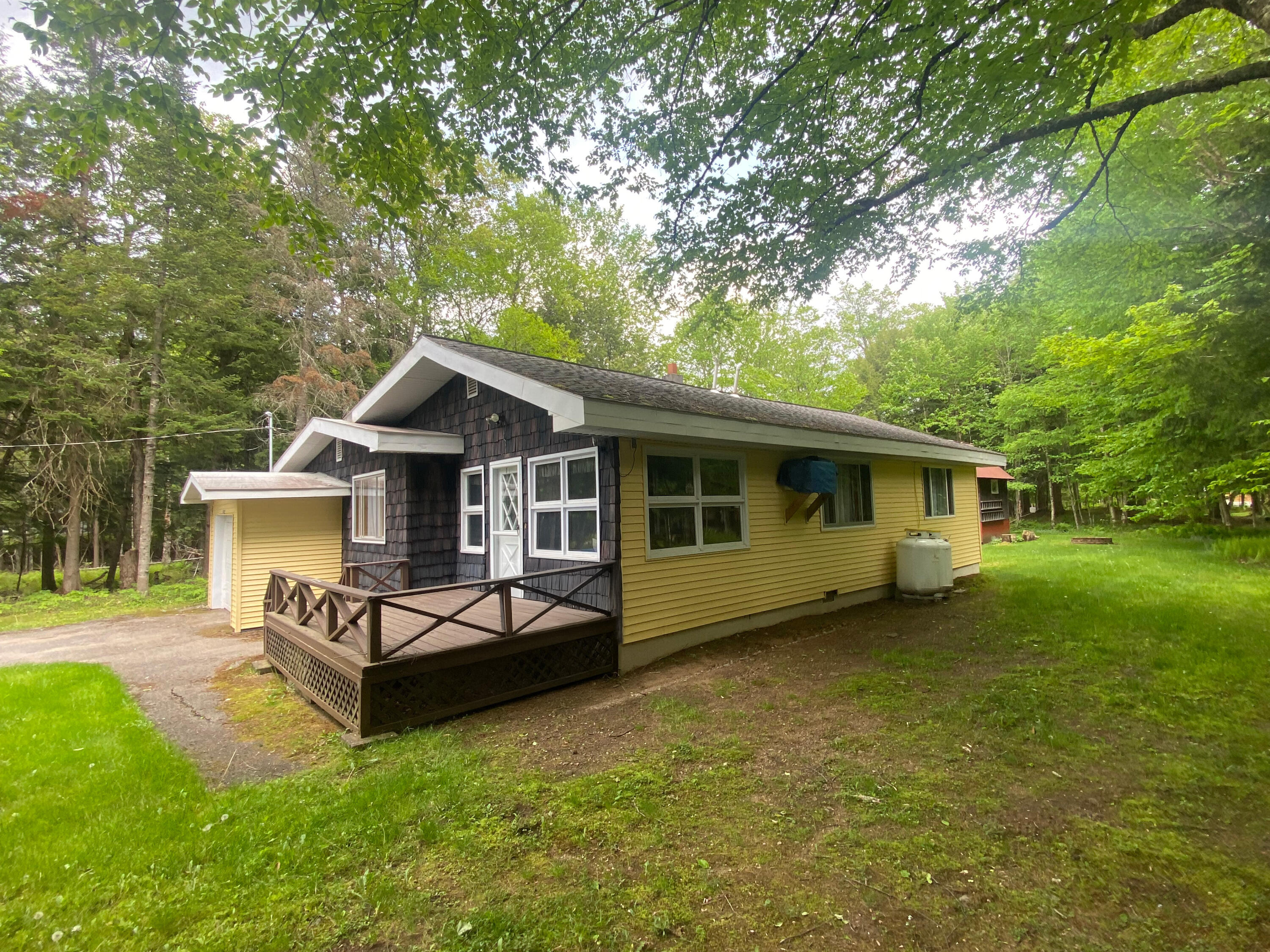 5117 Elmwood Road