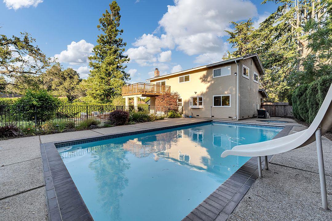 350 Monroe DR