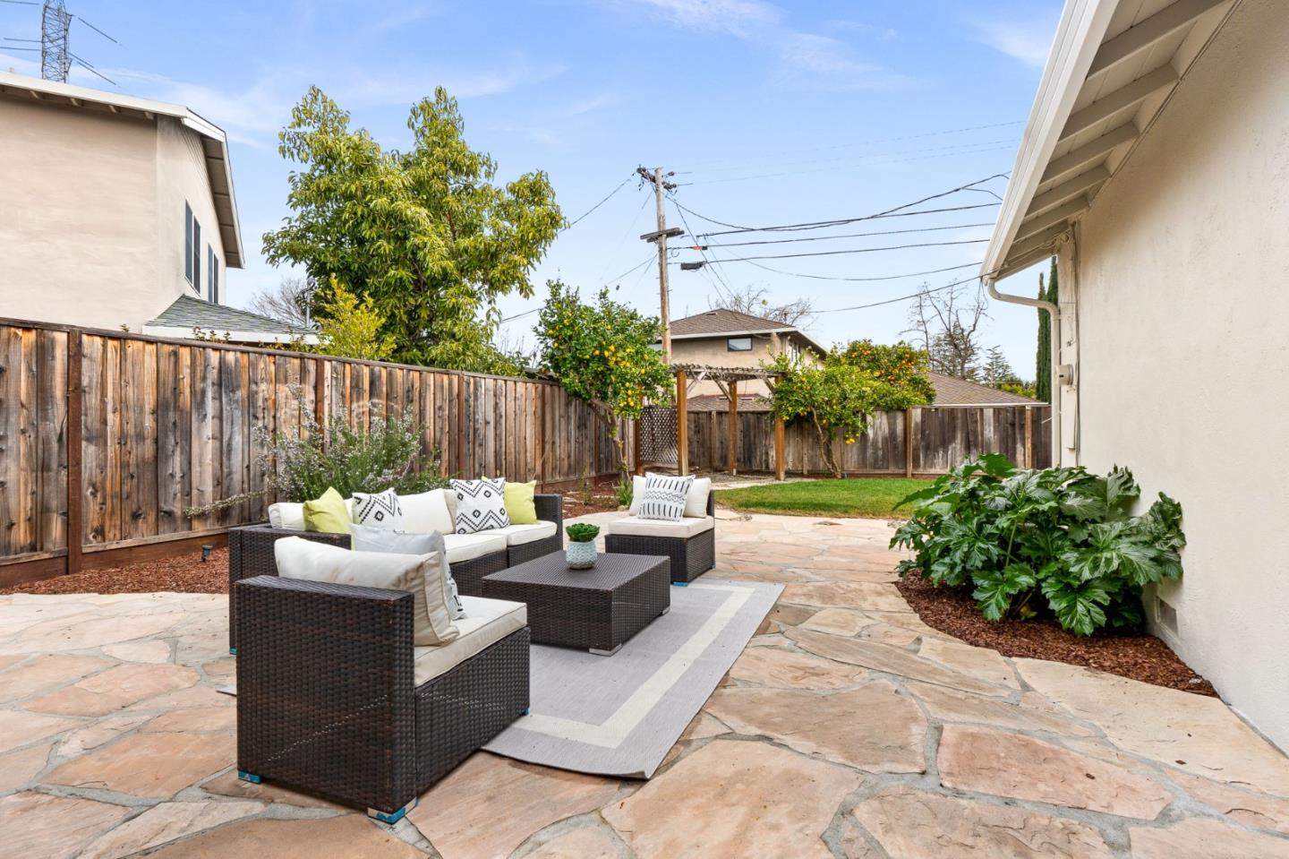 130 Greendale DR