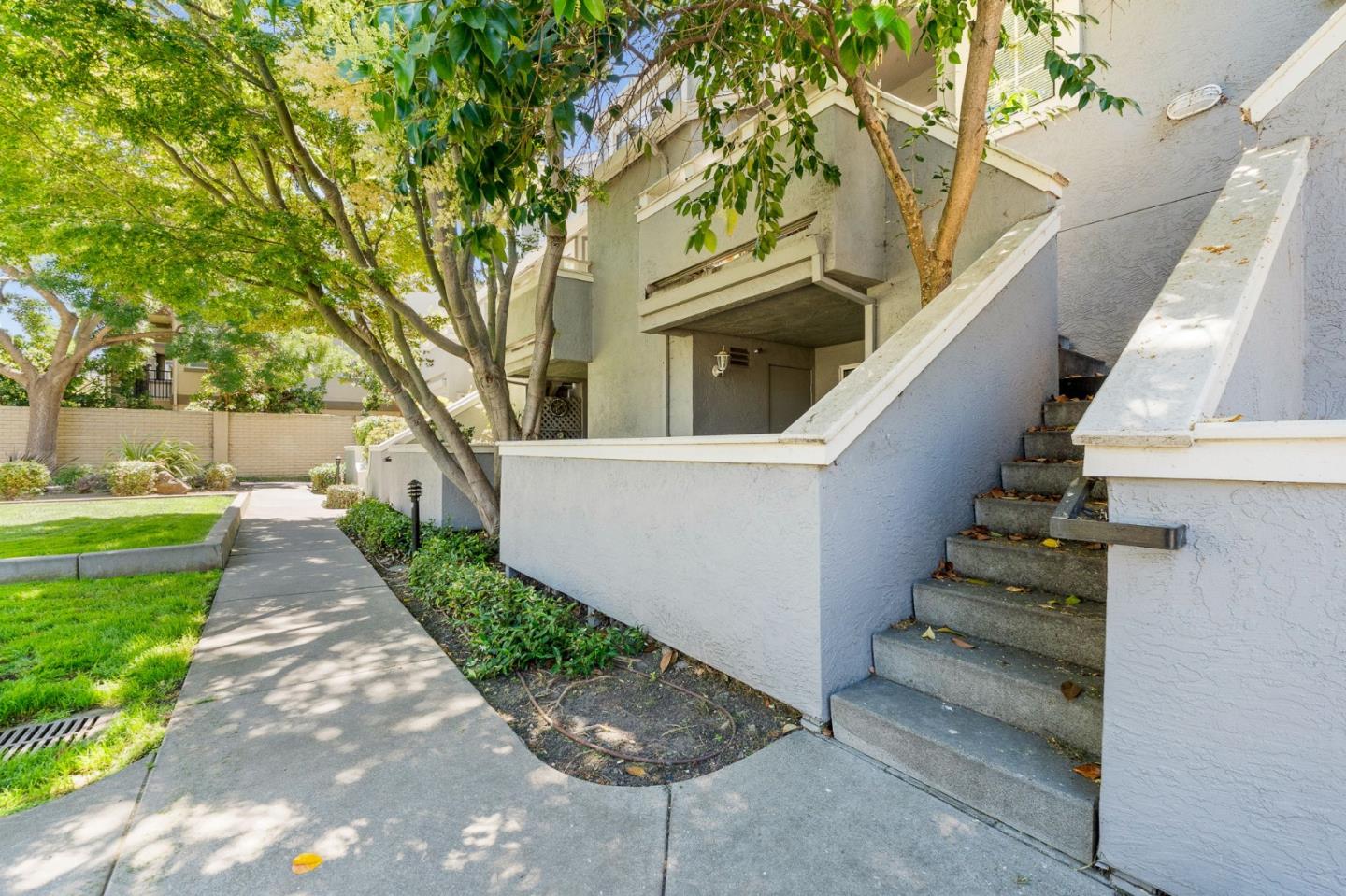 24632 Diamond Ridge Drive