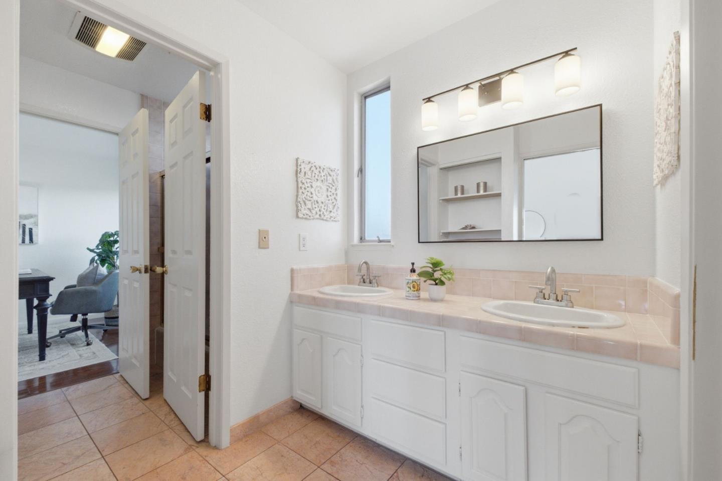 40929 Canto PL