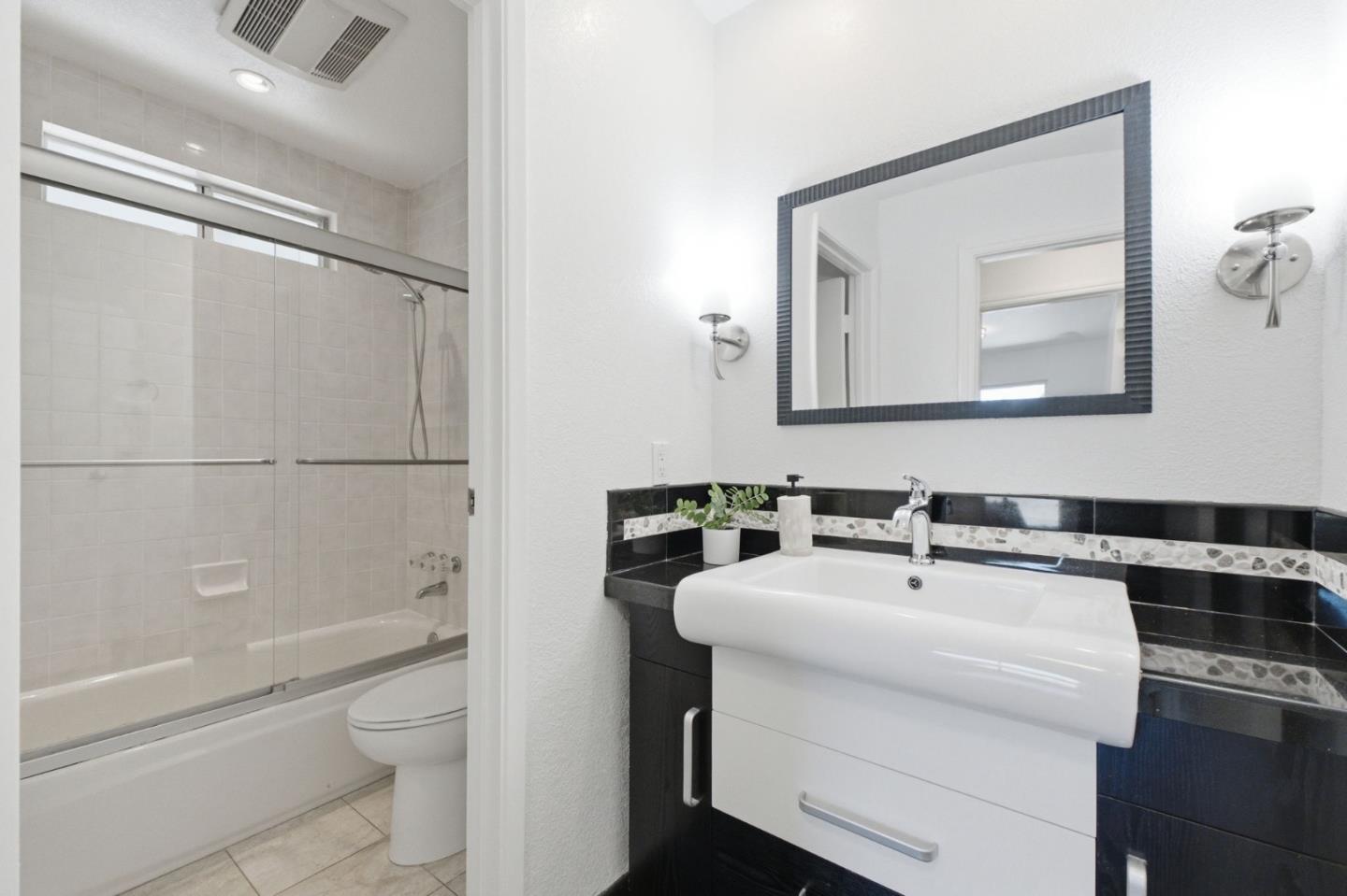 40929 Canto PL