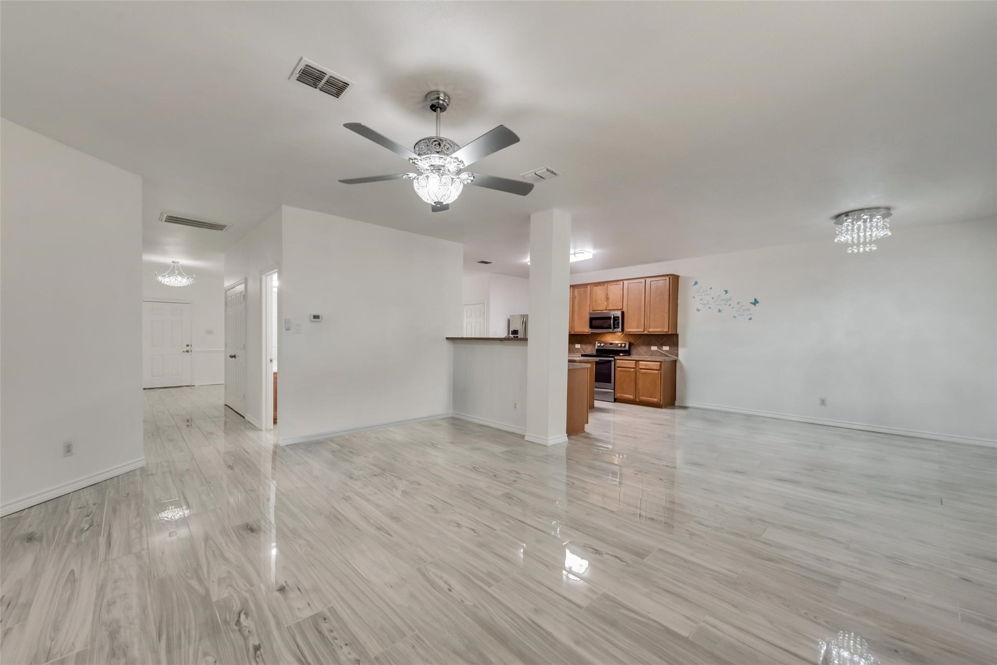 3907 Alamo Drive