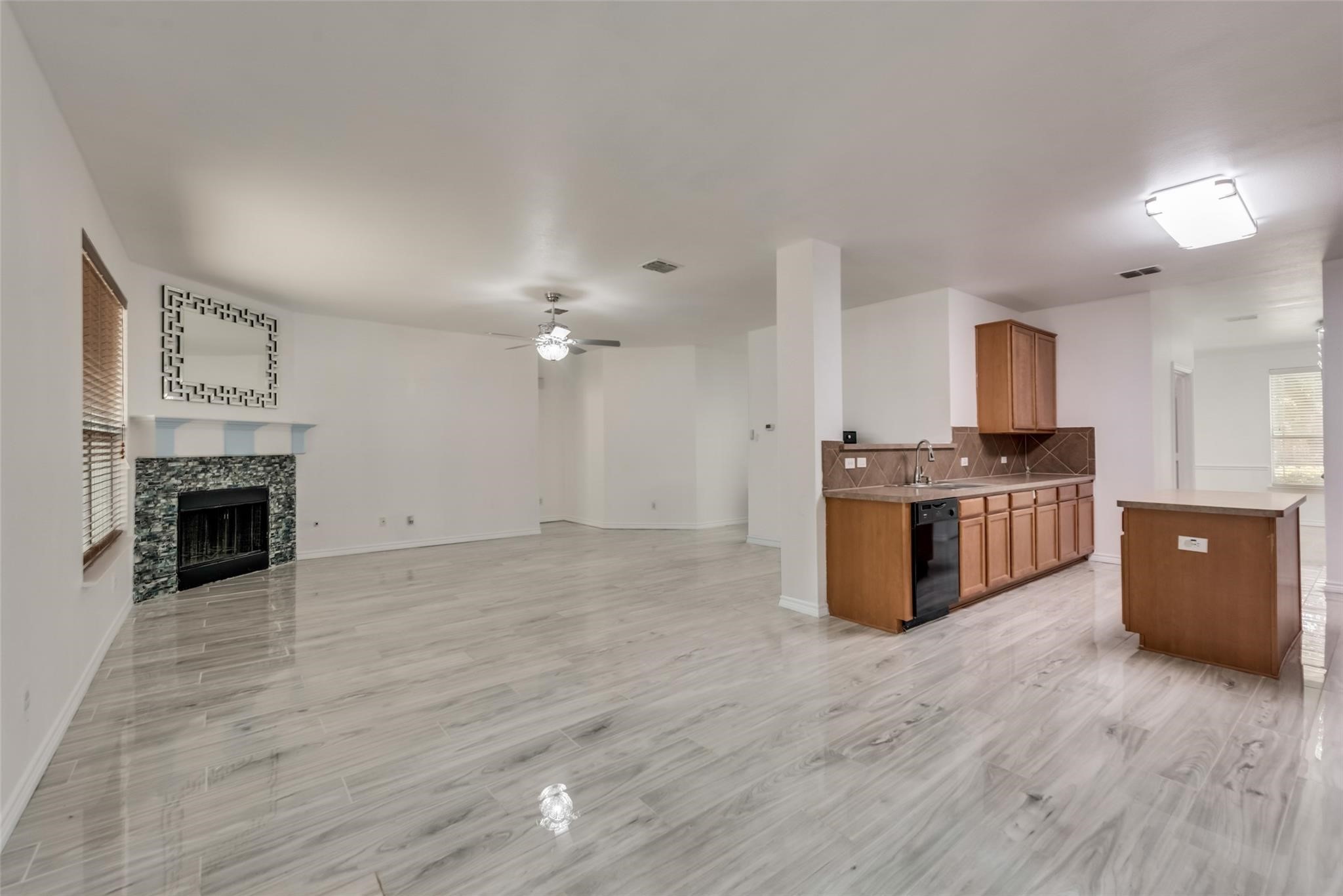 3907 Alamo Drive