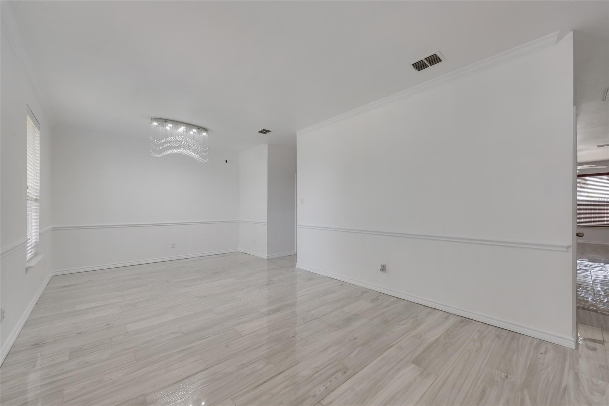 3907 Alamo Drive
