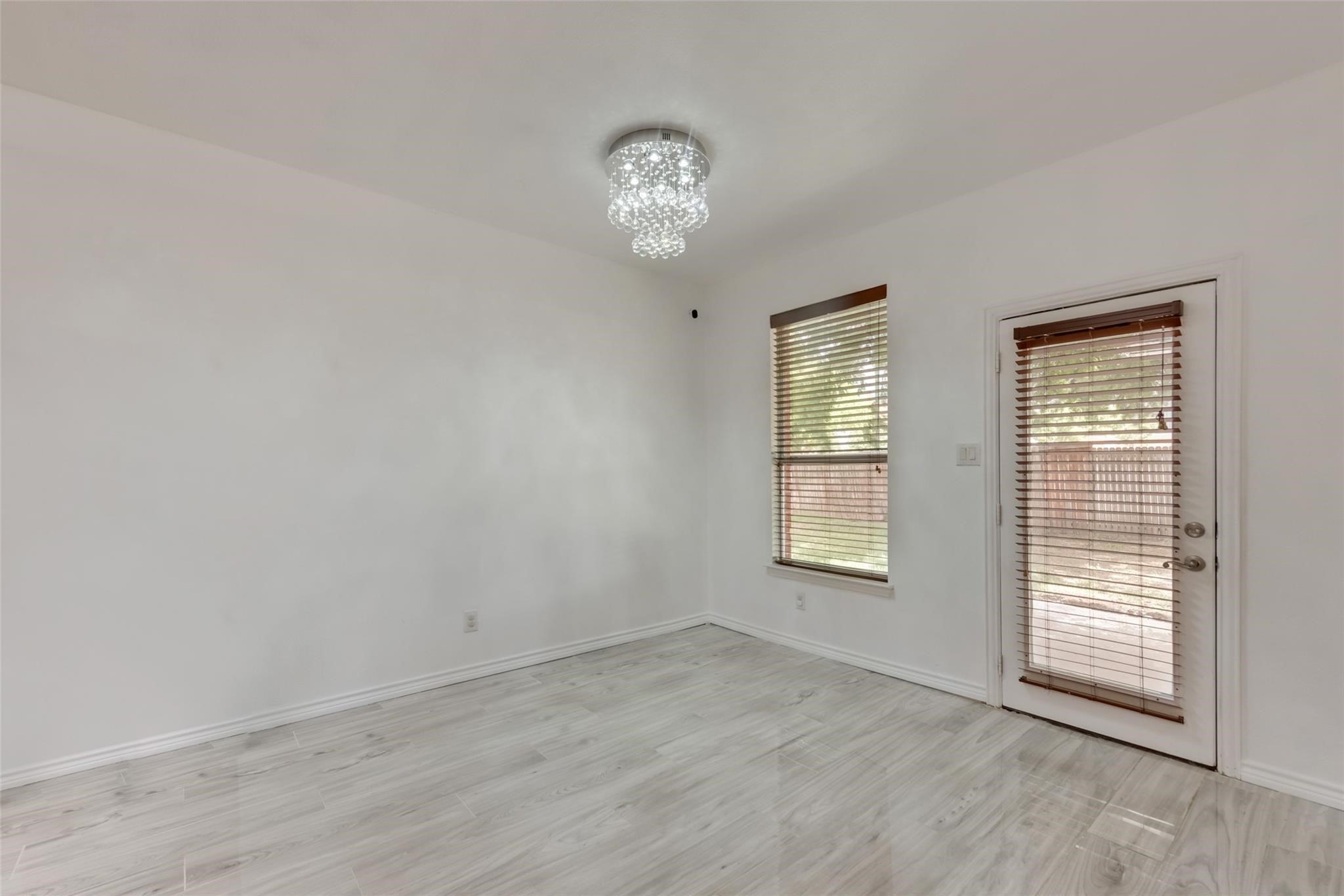 3907 Alamo Drive