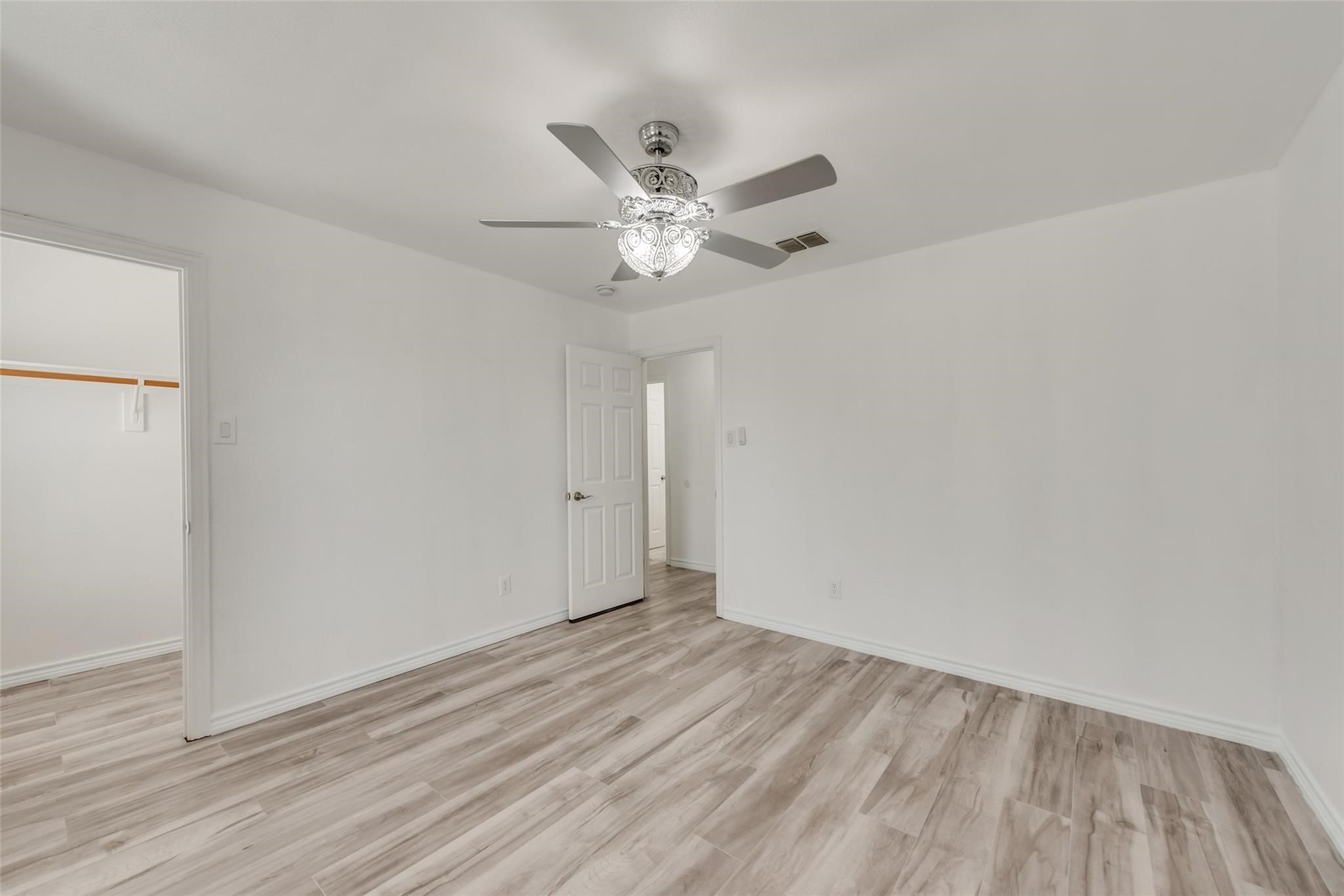 3907 Alamo Drive
