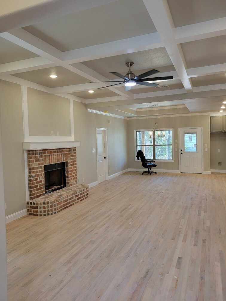 380 Wright Way