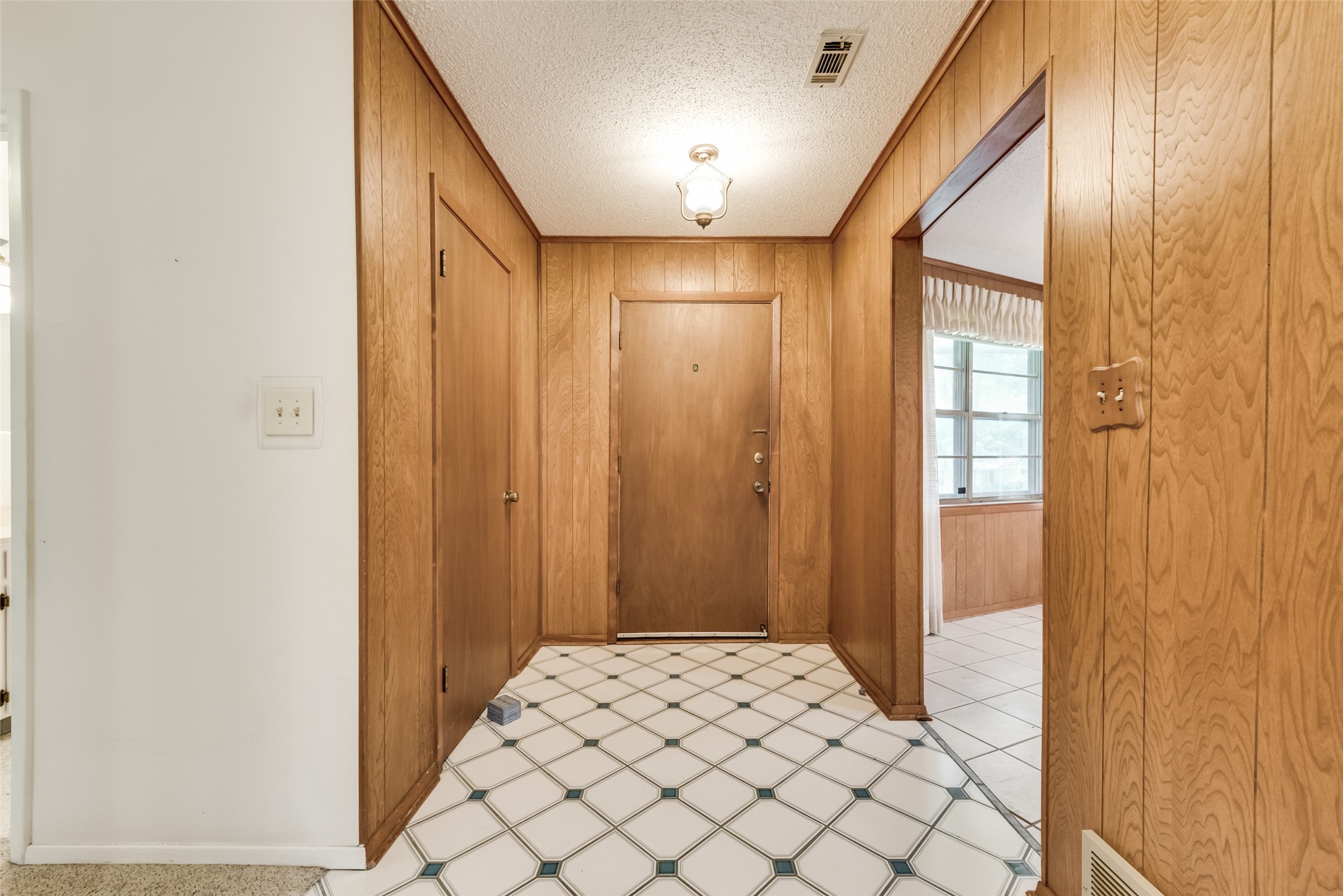 7325 Martha Lane