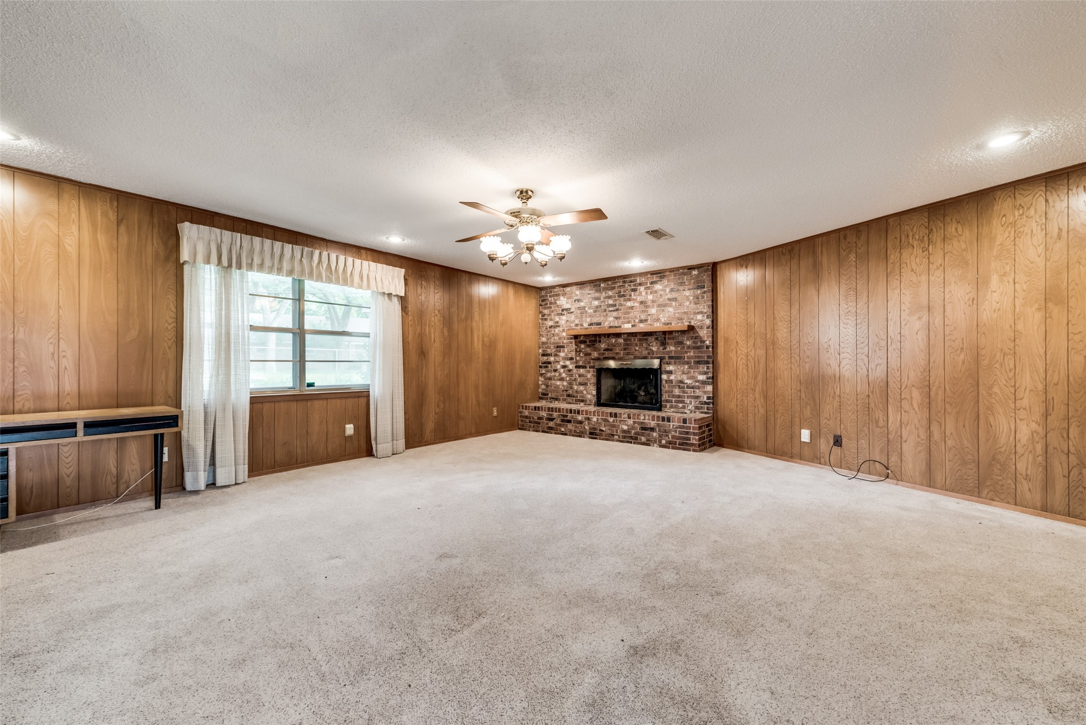 7325 Martha Lane