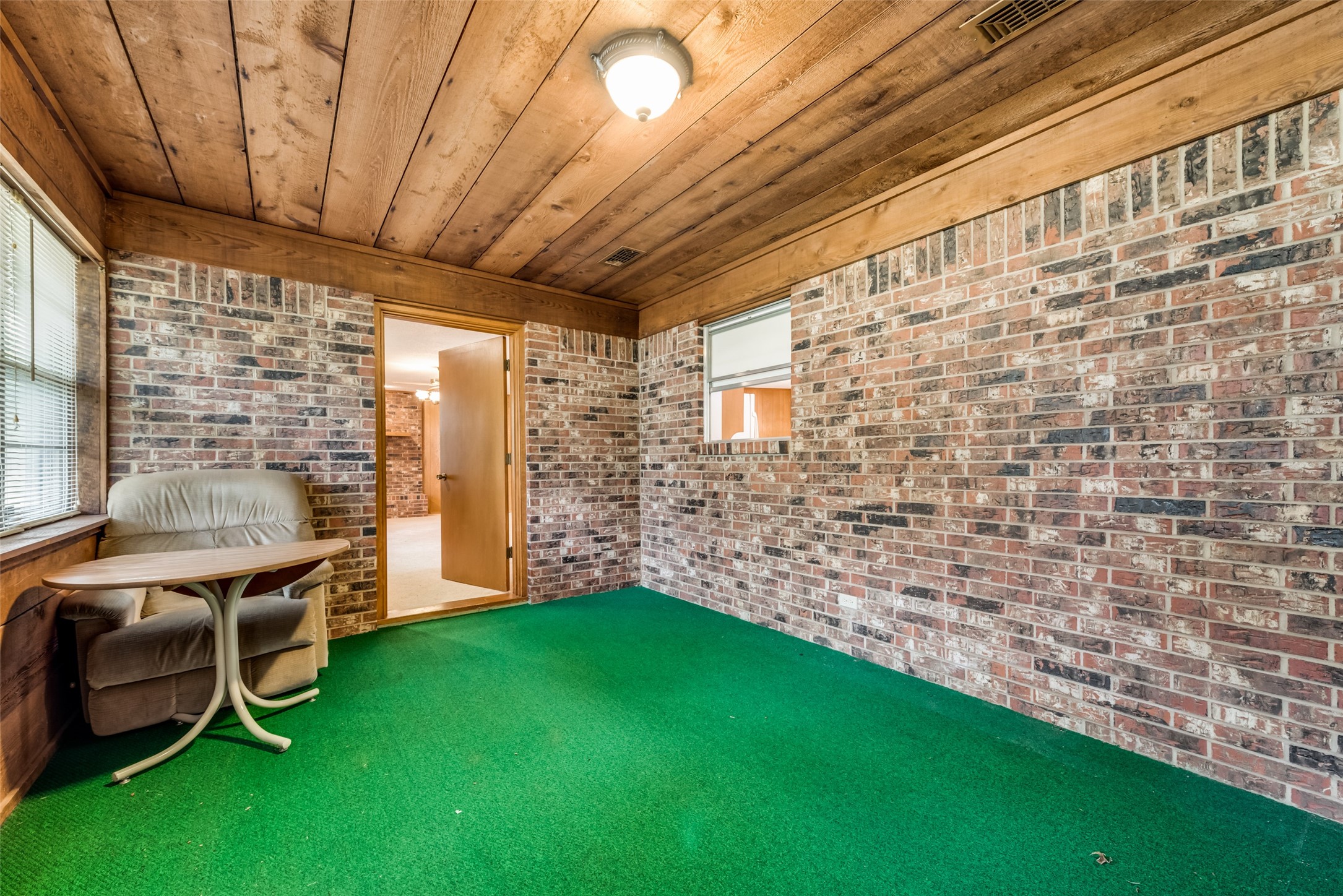 7325 Martha Lane