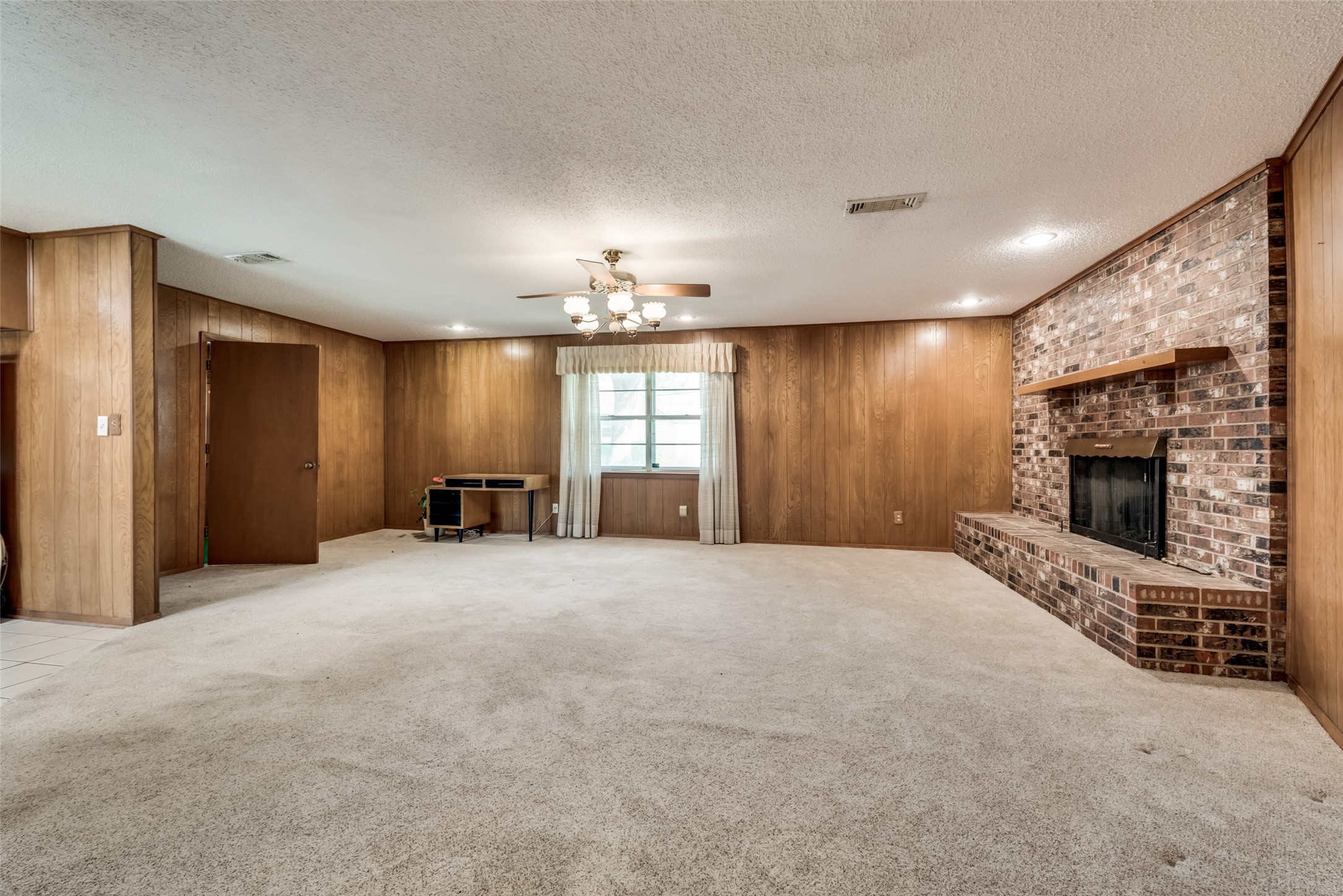 7325 Martha Lane