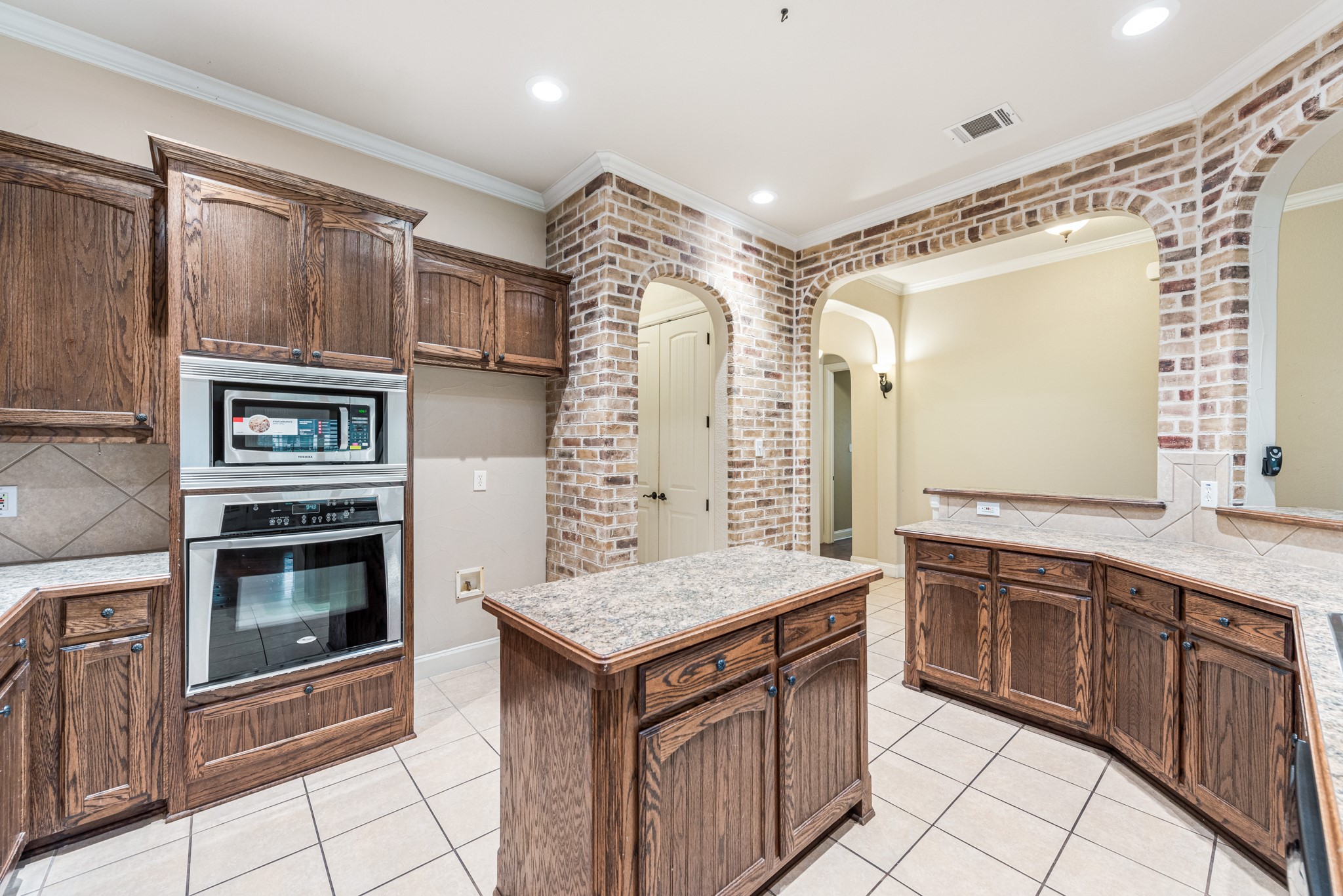 1710 Brookside Drive