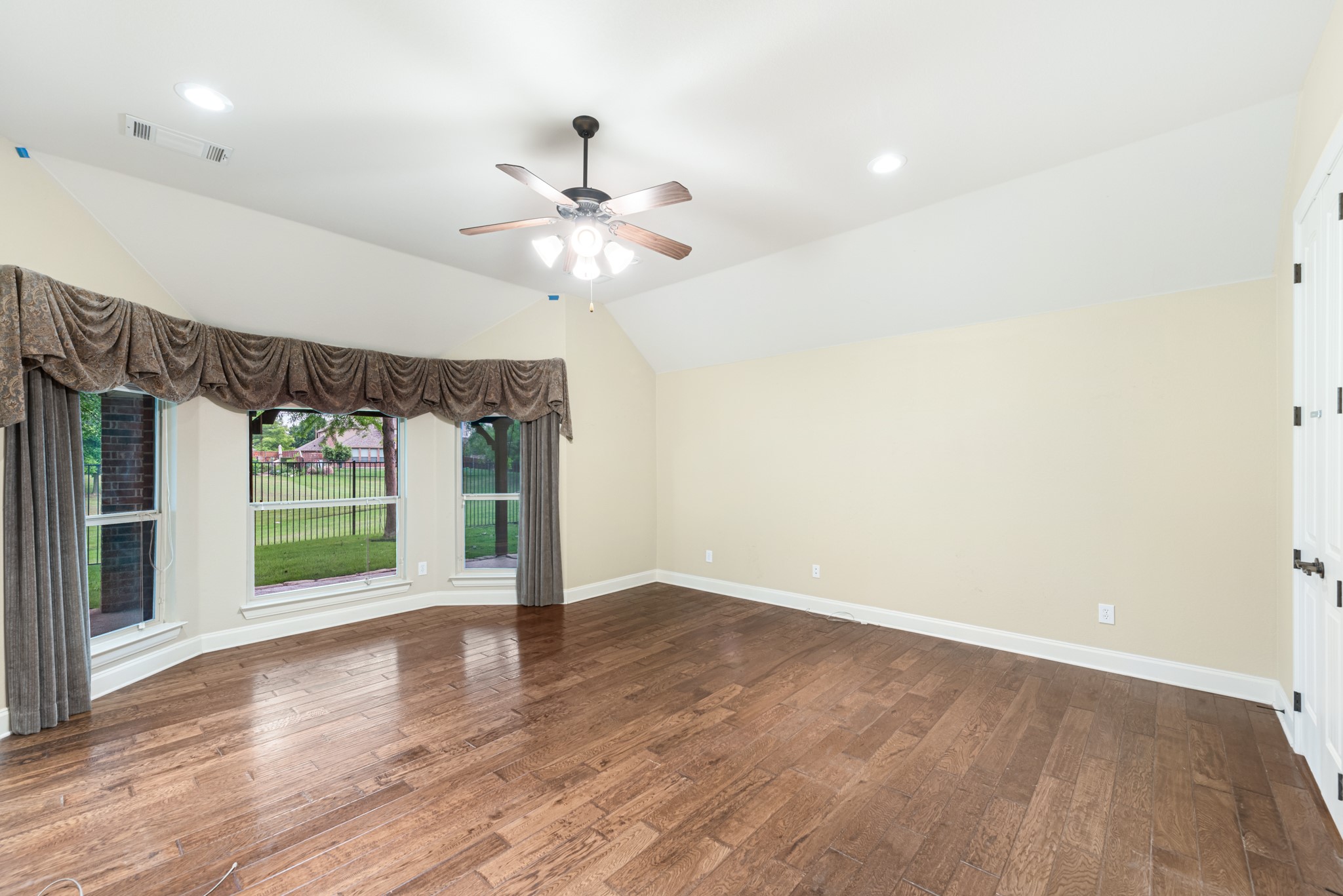 1710 Brookside Drive