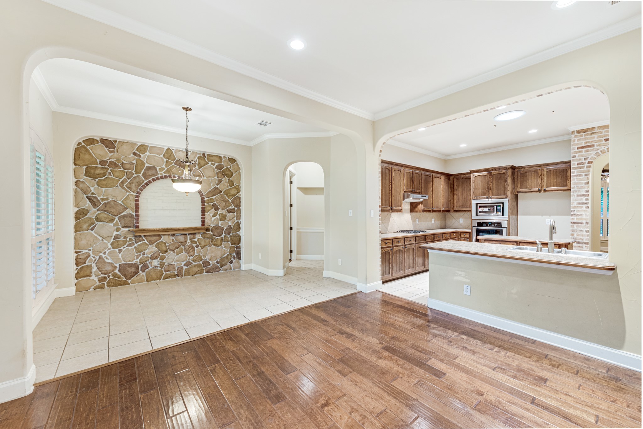 1710 Brookside Drive