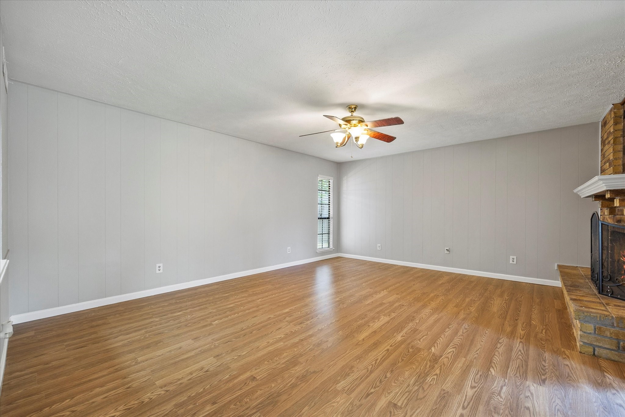 2214 E Peters Colony Road