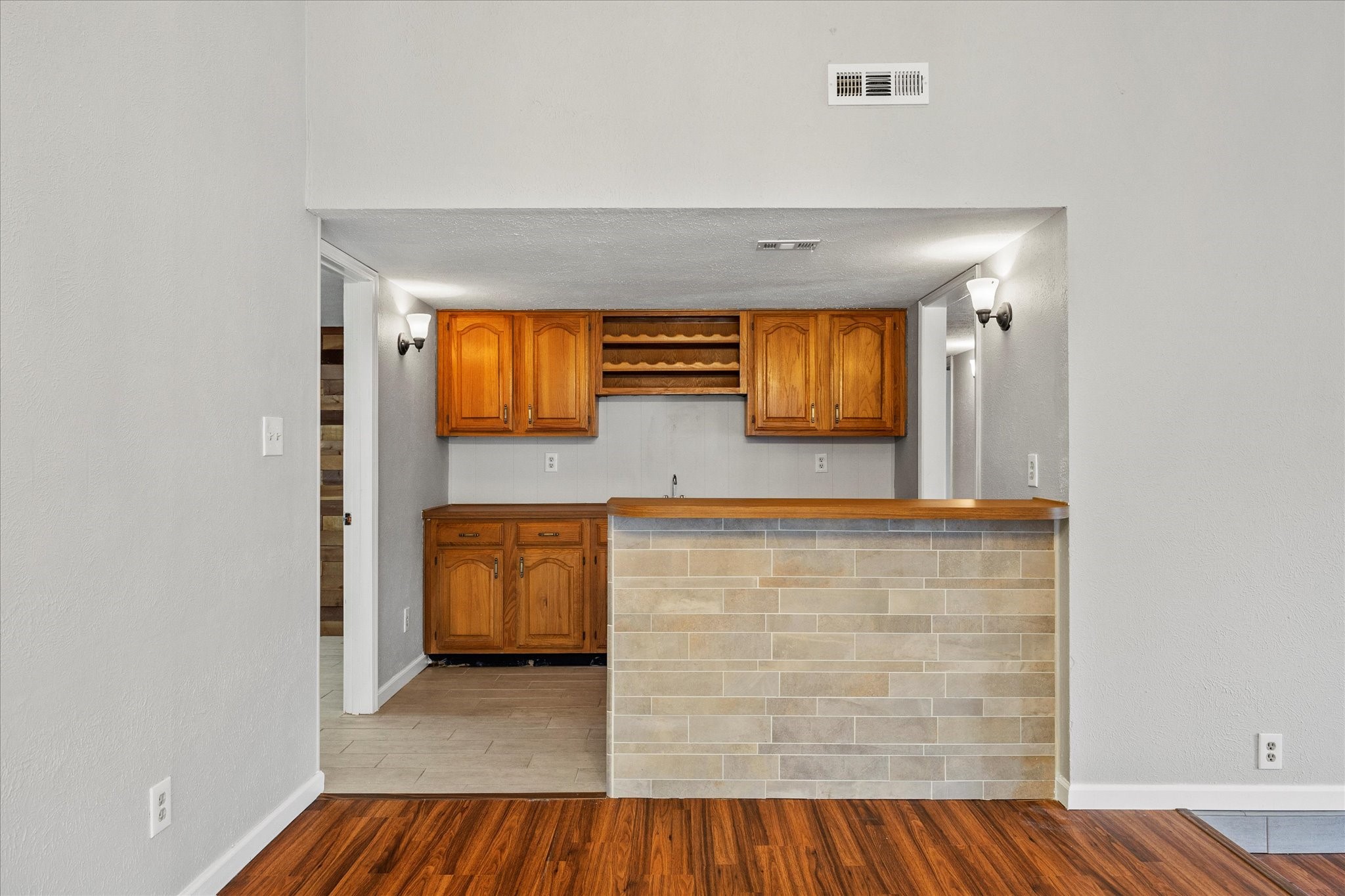 2214 E Peters Colony Road