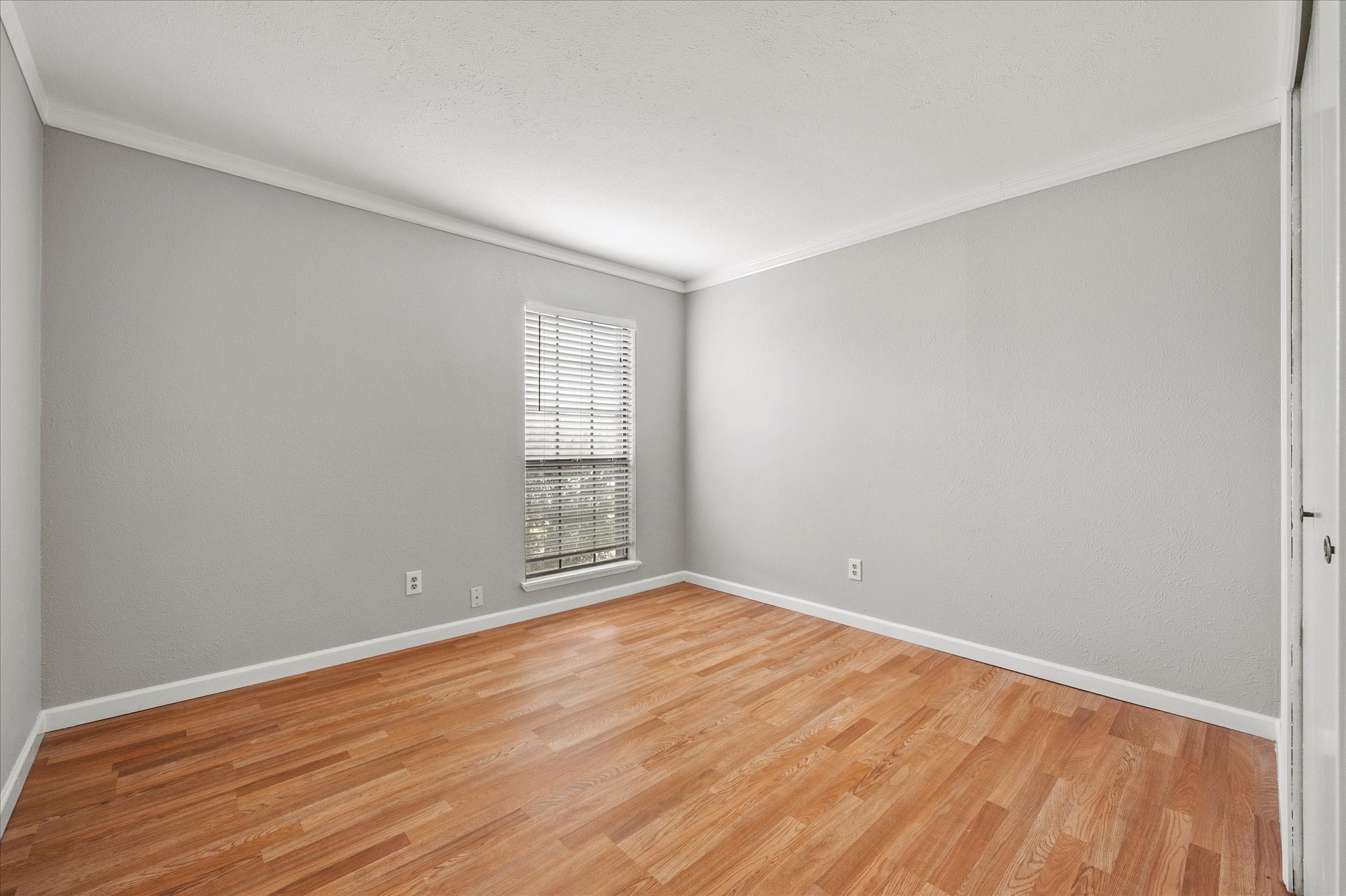 2214 E Peters Colony Road