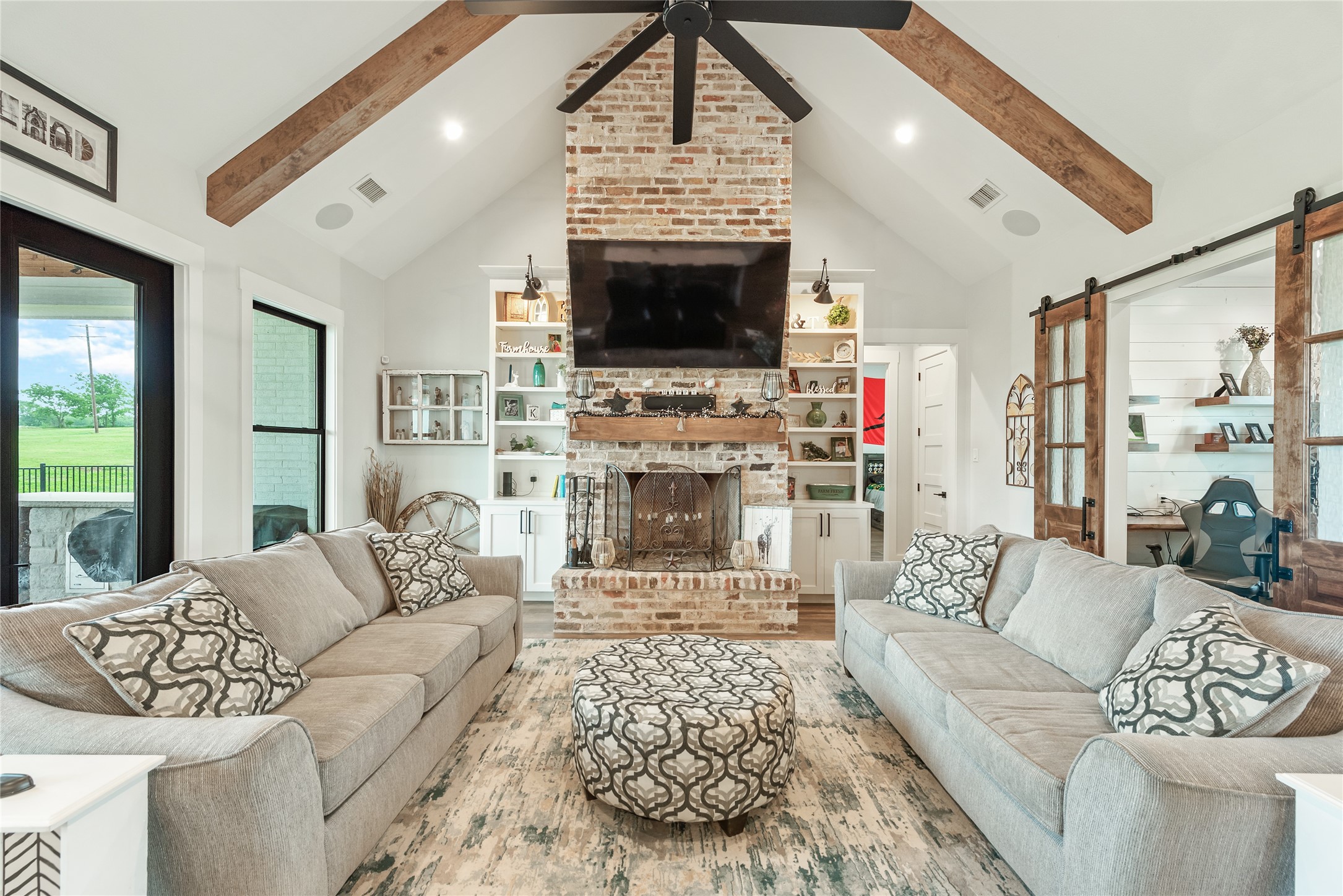108 Whispering Winds Drive