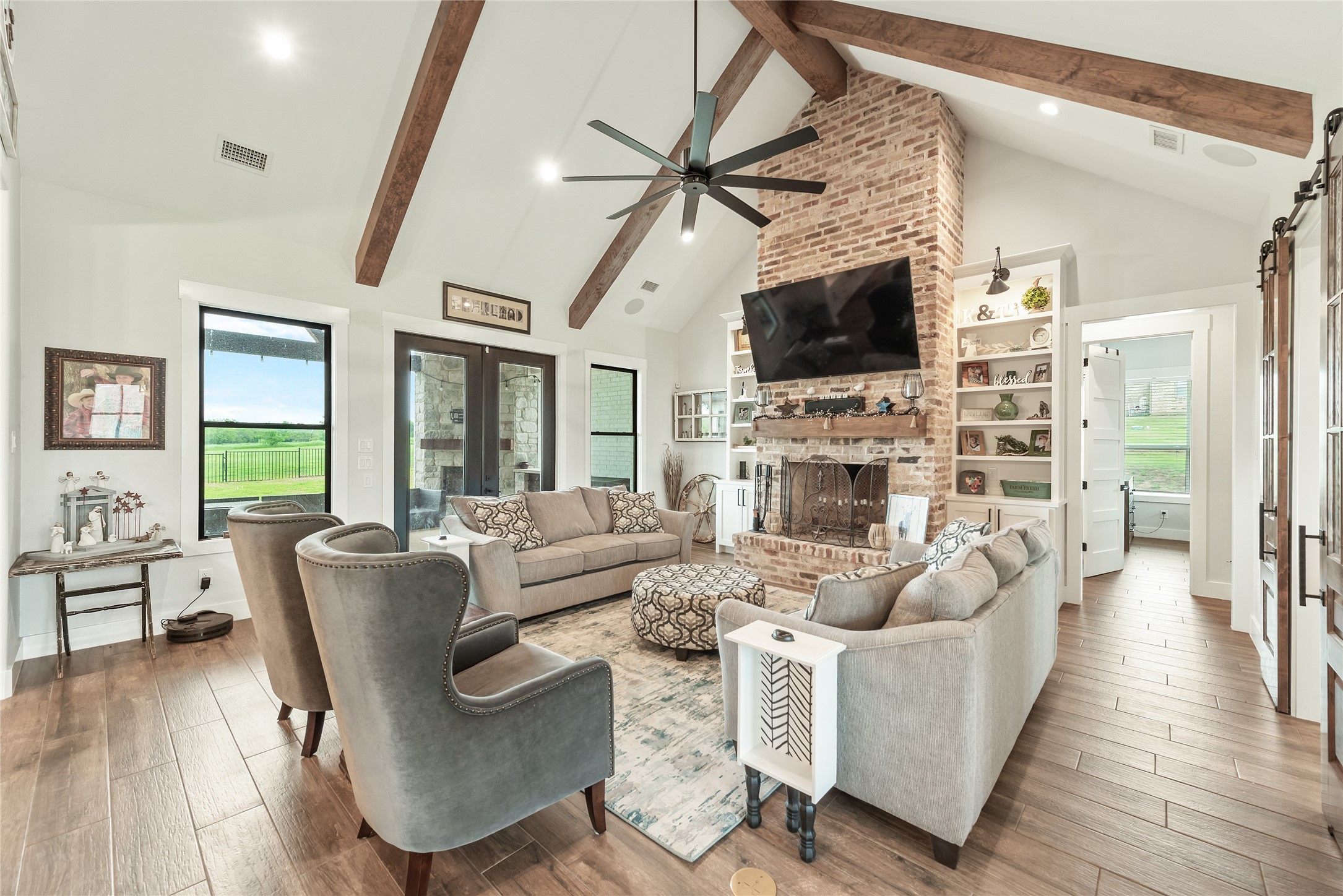 108 Whispering Winds Drive