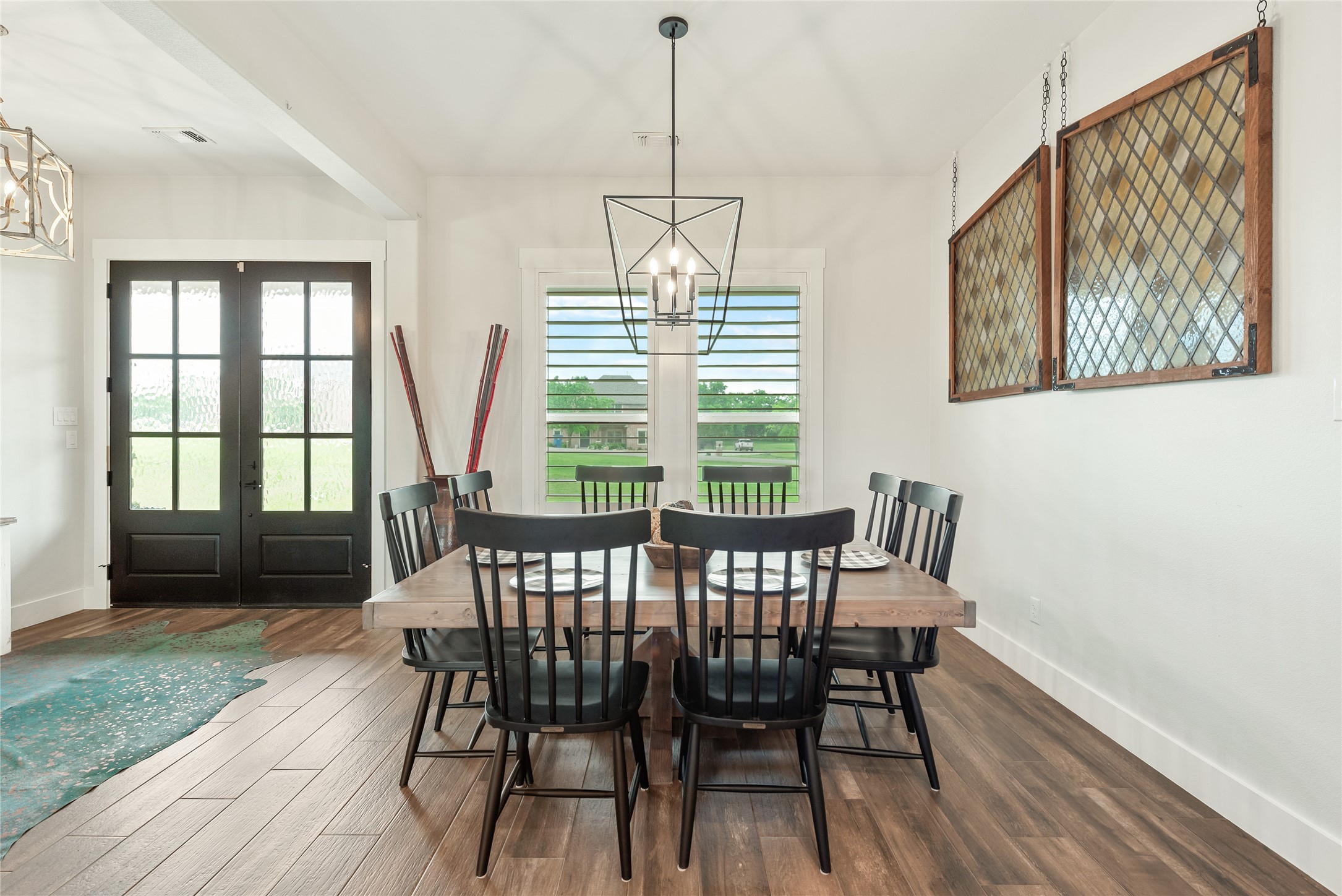 108 Whispering Winds Drive