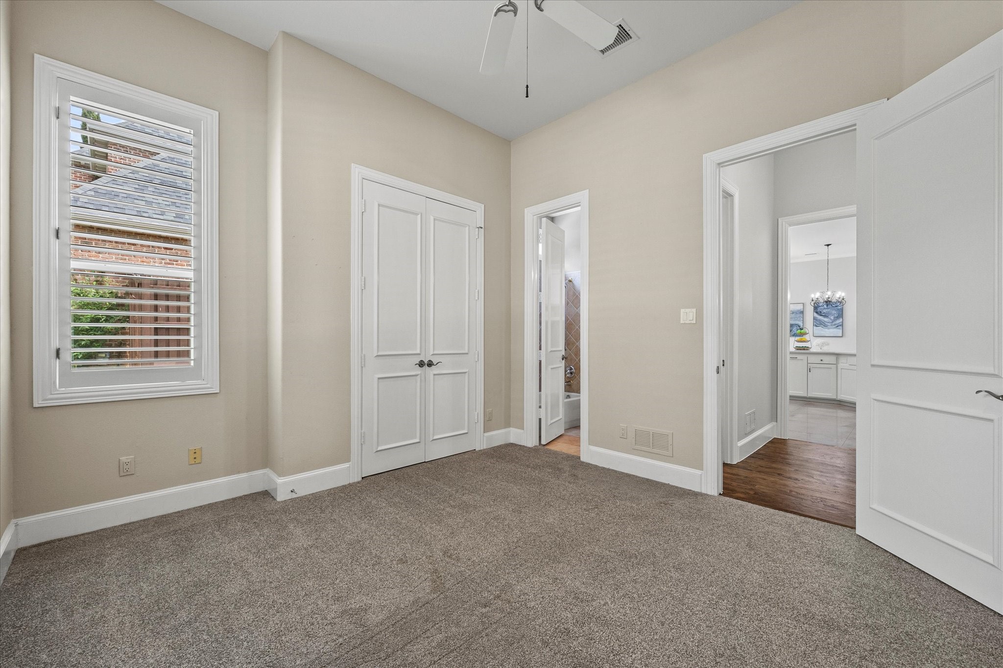 3204 Glenhurst Court