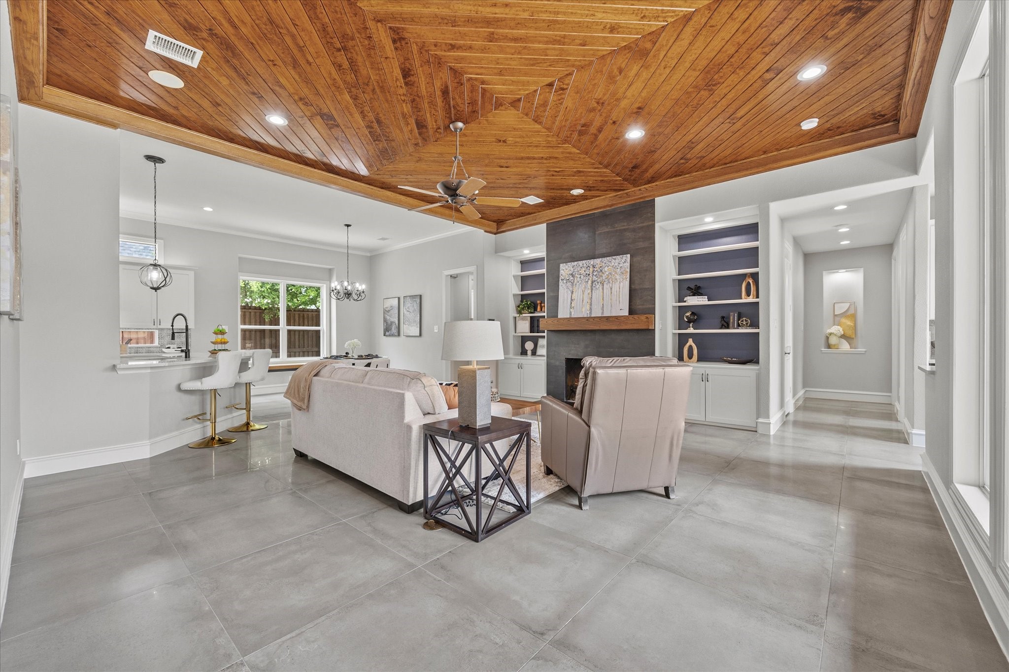 3204 Glenhurst Court