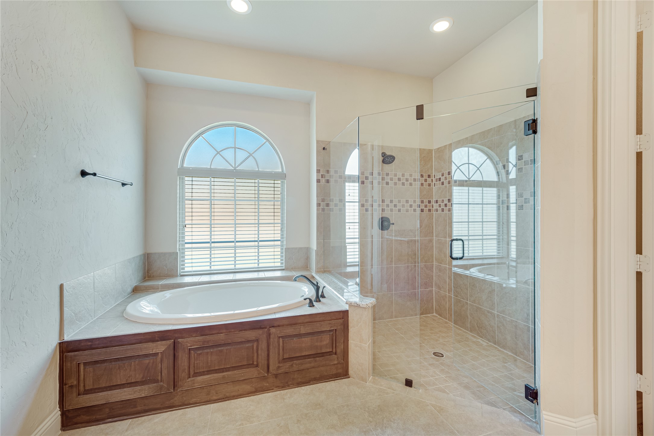 1840 Cypress Lake Lane