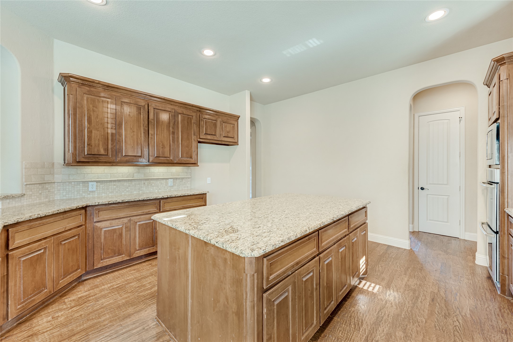 1840 Cypress Lake Lane