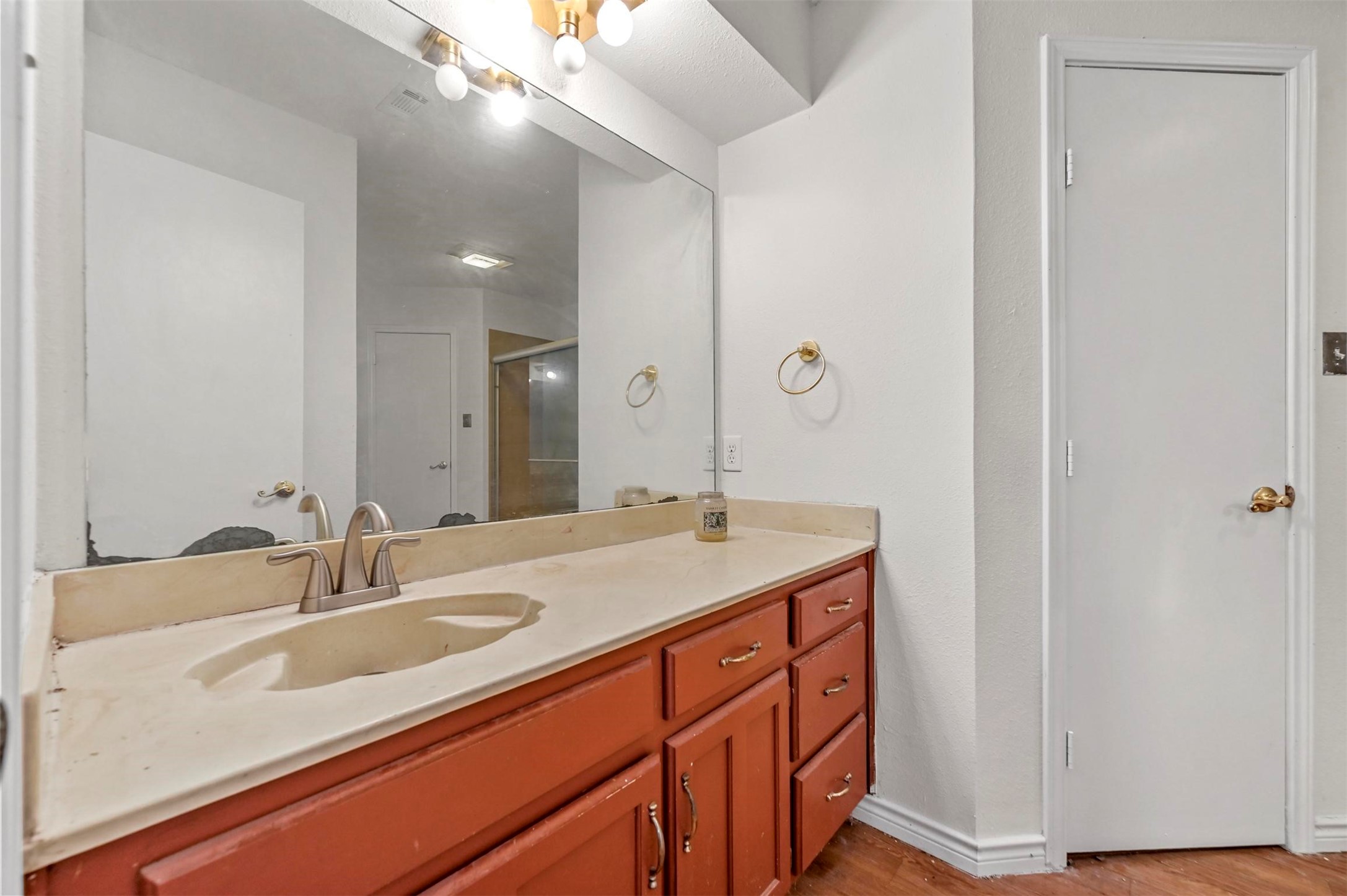 1304 Sonora Court
