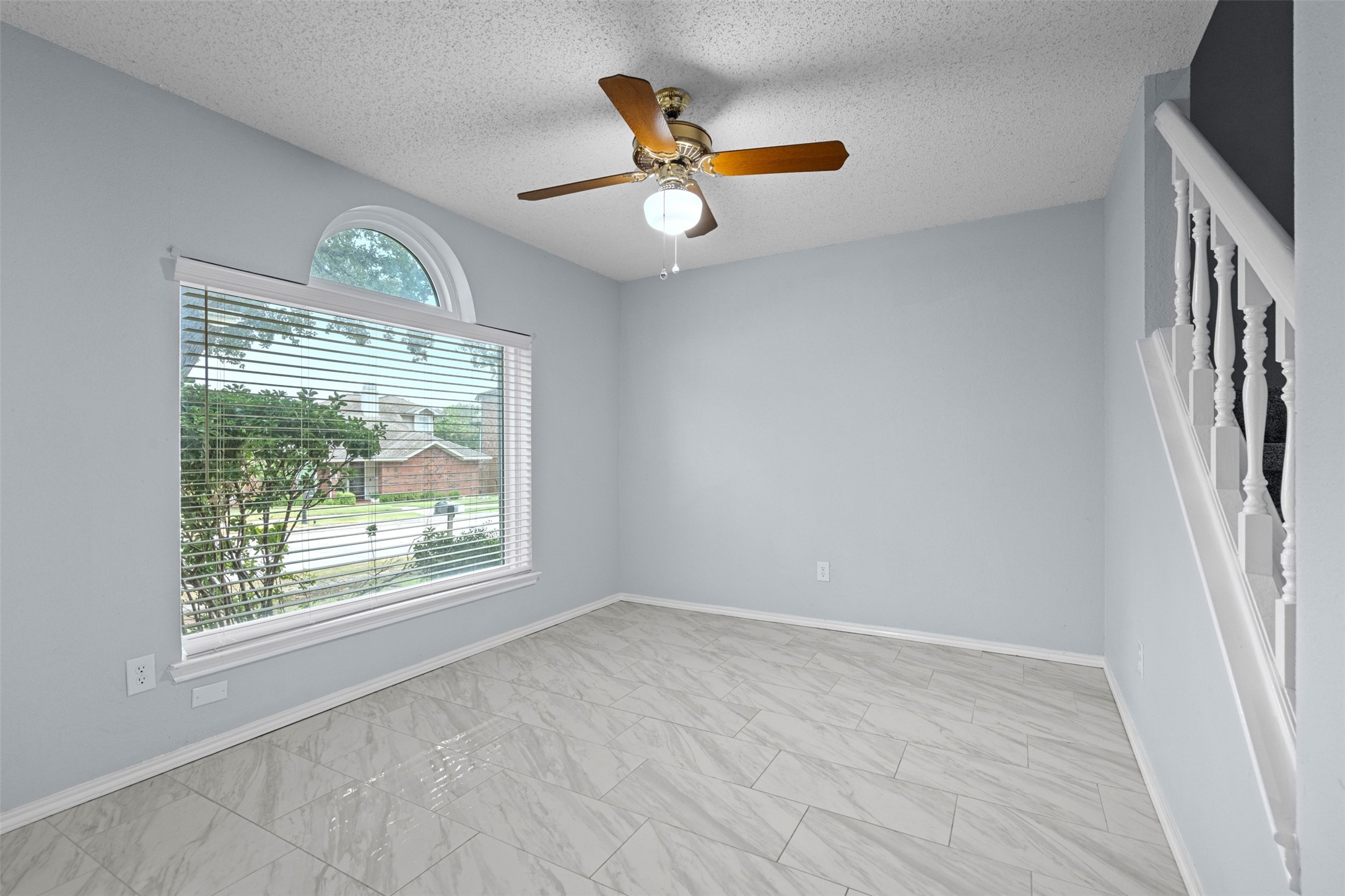 1407 Golden Gate Drive