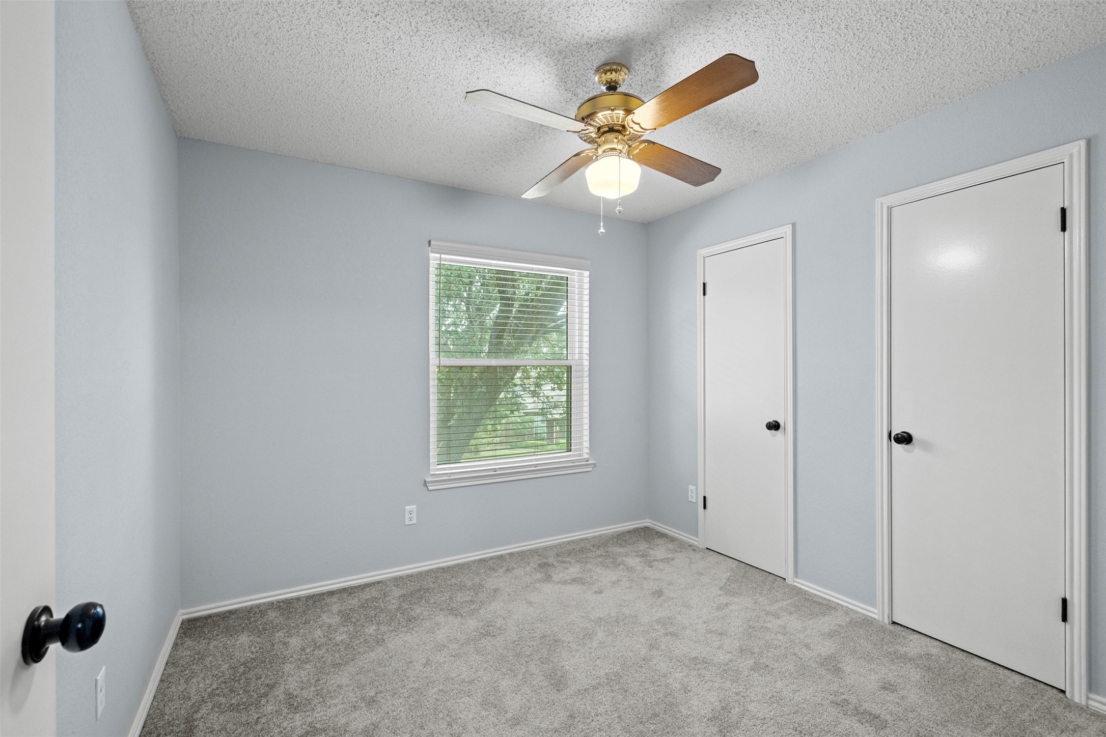 1407 Golden Gate Drive